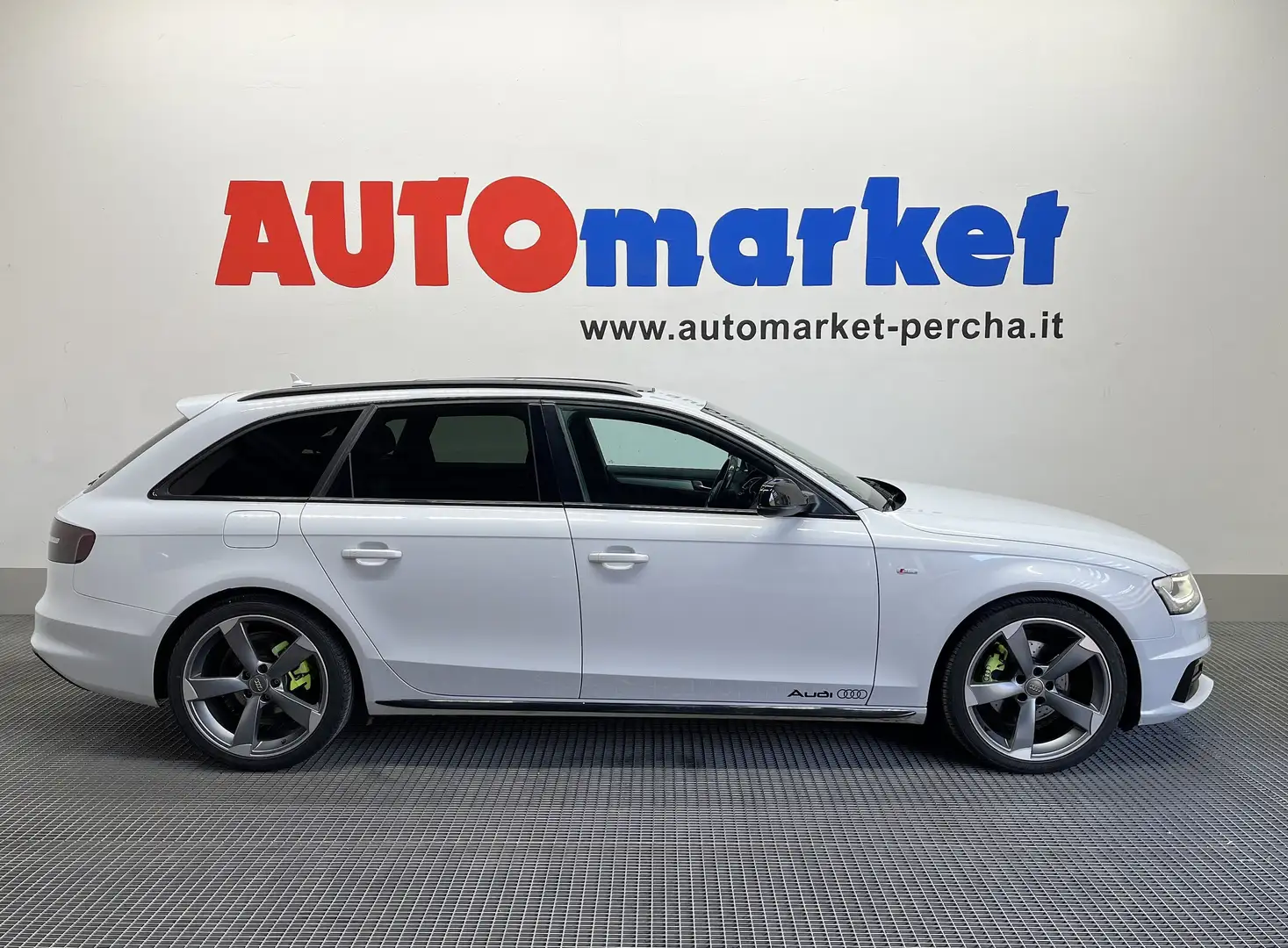 Audi A4 Avant 2.0 TDI S-Line Sport Quattro 177CV S-Tronic Bianco - 1