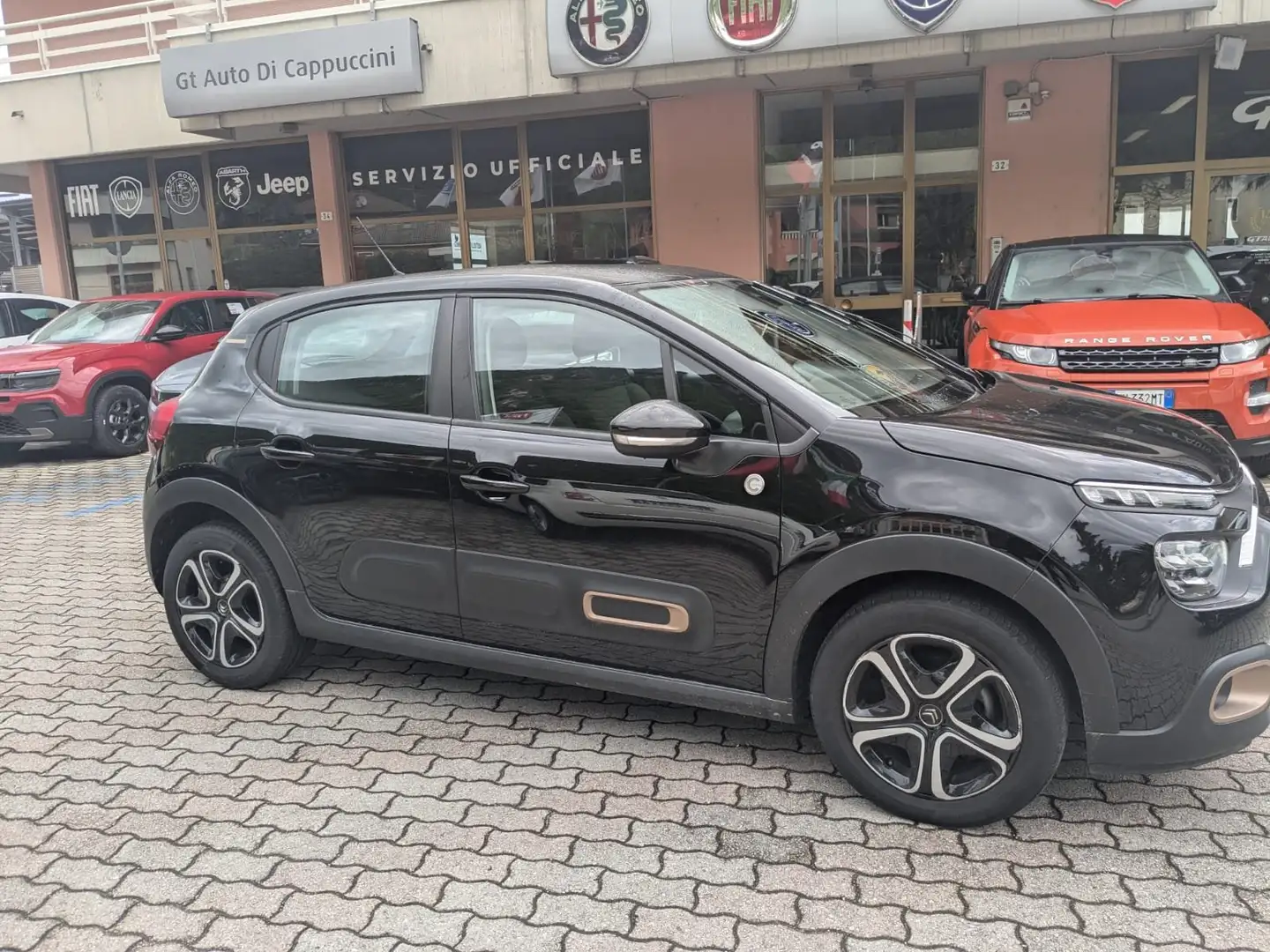 Citroen C3 1.2 puretech Shine s Noir - 1