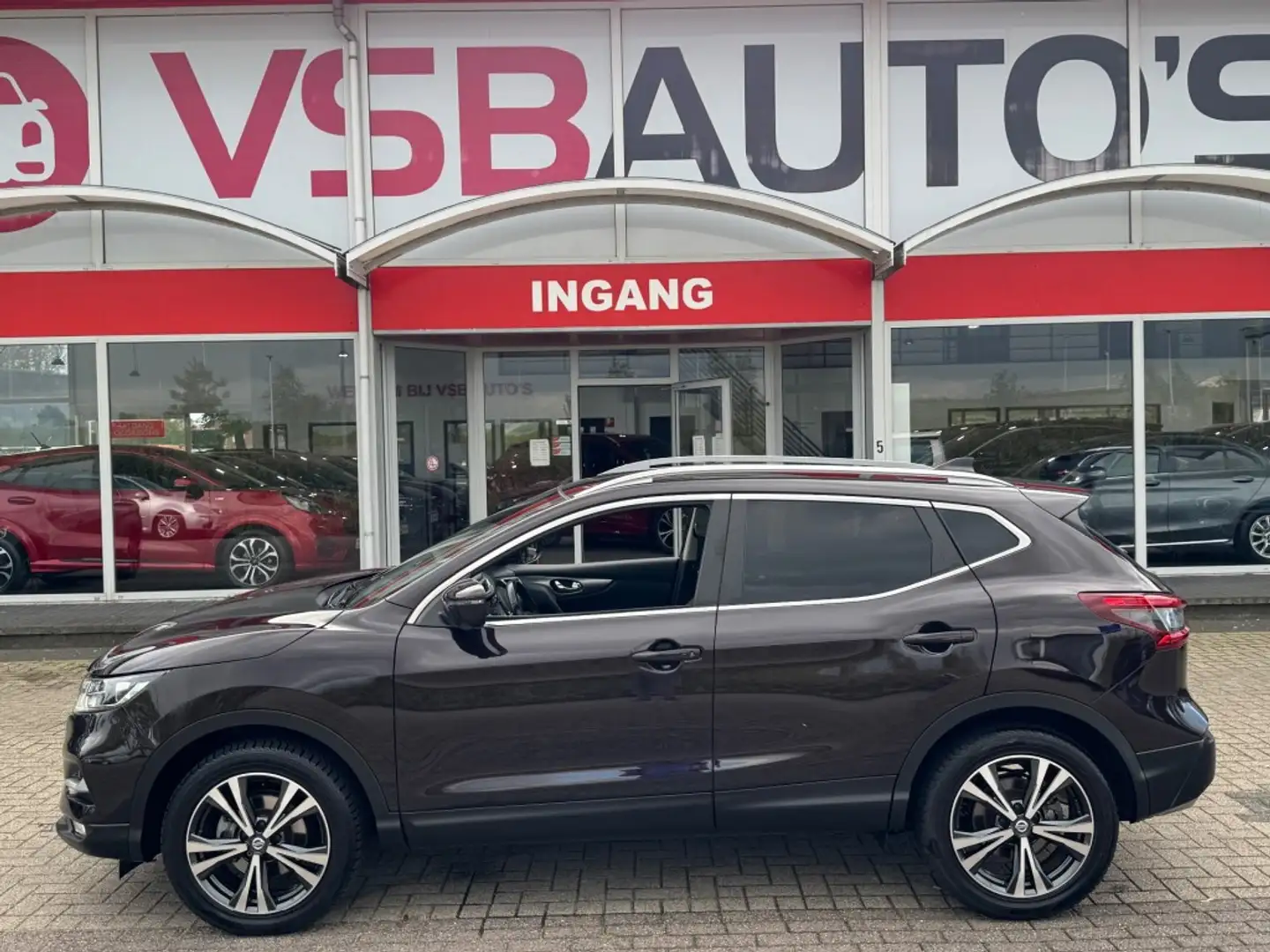 Nissan Qashqai 1.2 DIG-T N-CONNECTA PANO-DAK TREKHAAK NAVI CAMERA Noir - 2