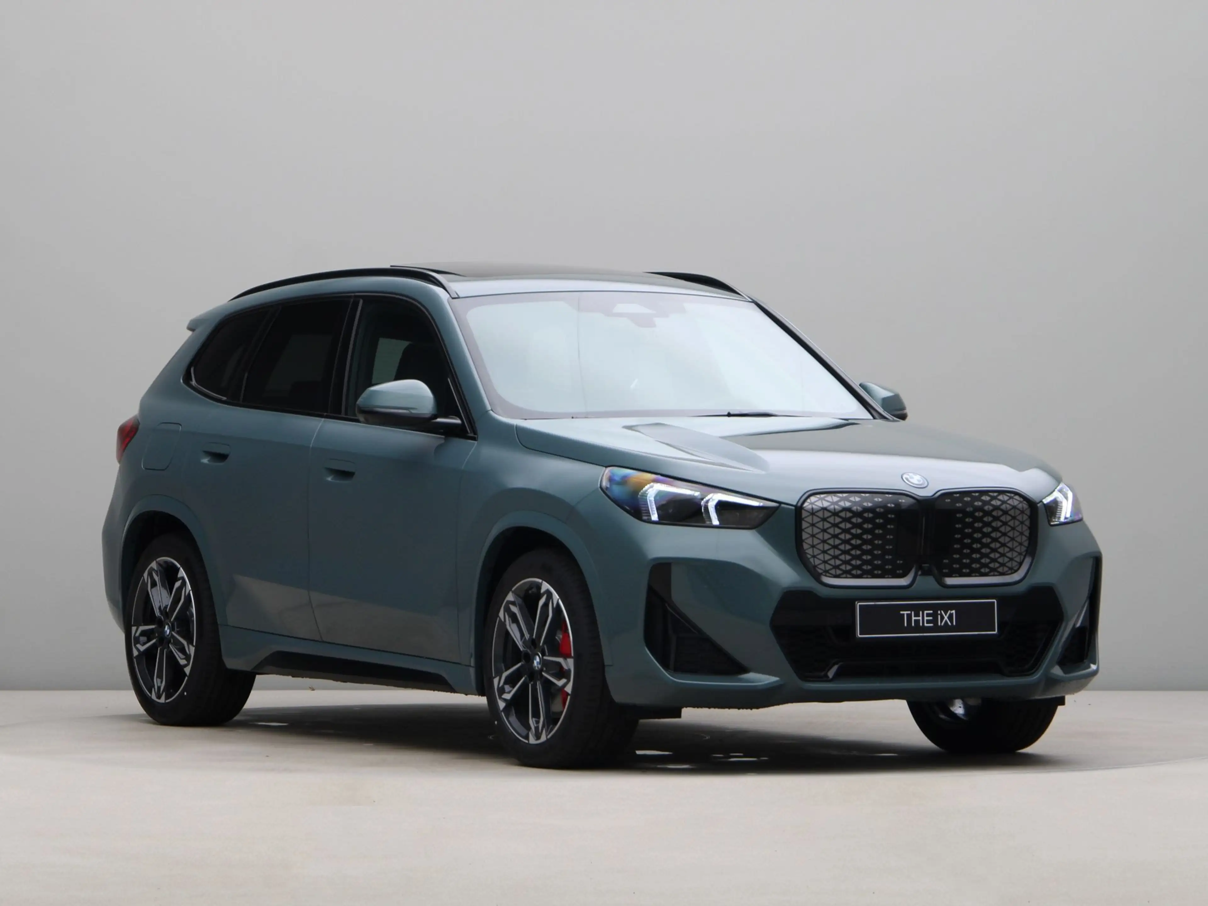 BMW iX1 eDrive20 67 kWh M Sport Edition — photo 7