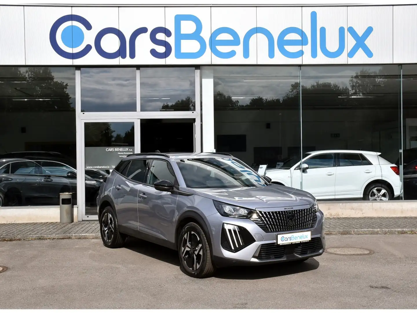 Peugeot 2008 1.2 PureTech Allure ACC GPS LANE SIDE CAM 360 1°M. Argent - 1