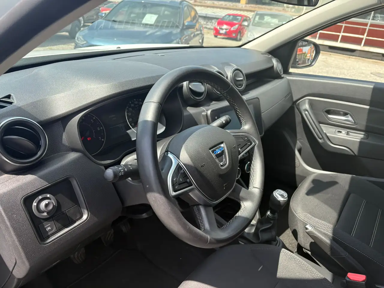 Dacia Duster 1.0 tce Prestige Gpl 4x2 100cv 10