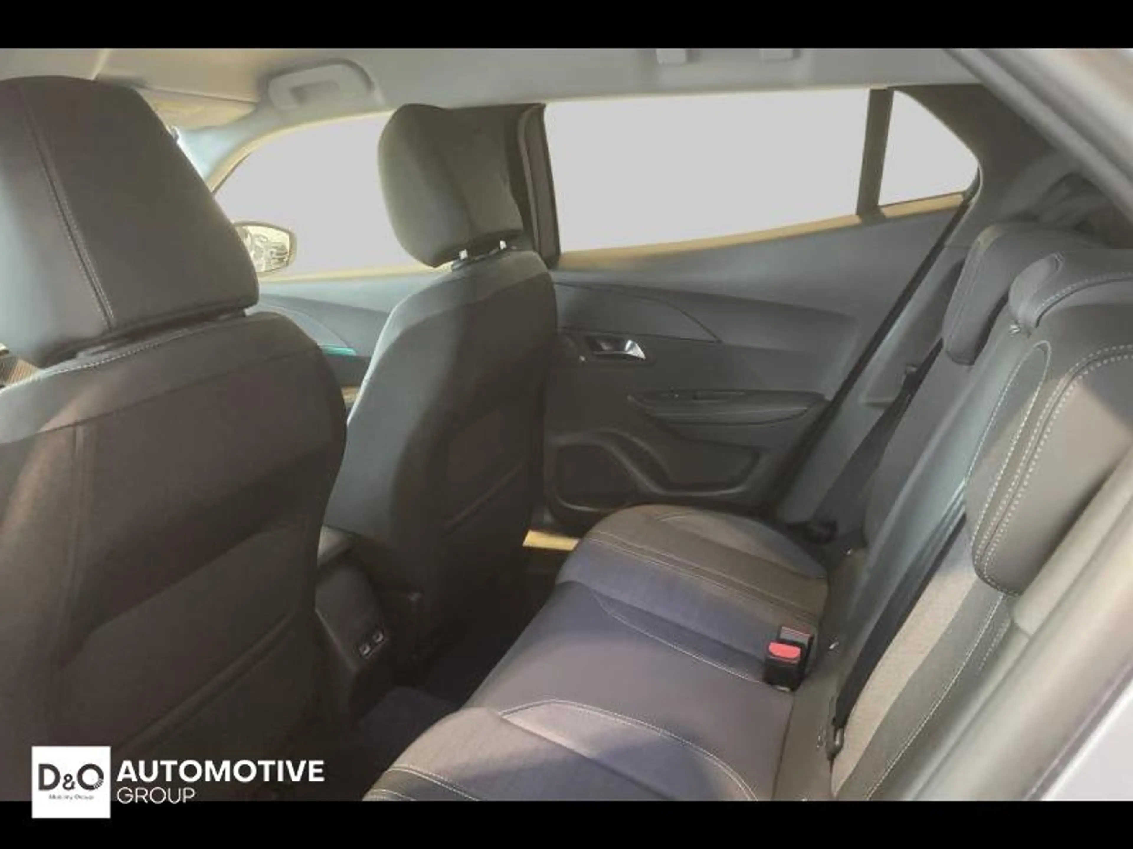 Peugeot 2008 Allure | auto airco | GPS | camera | — photo 16