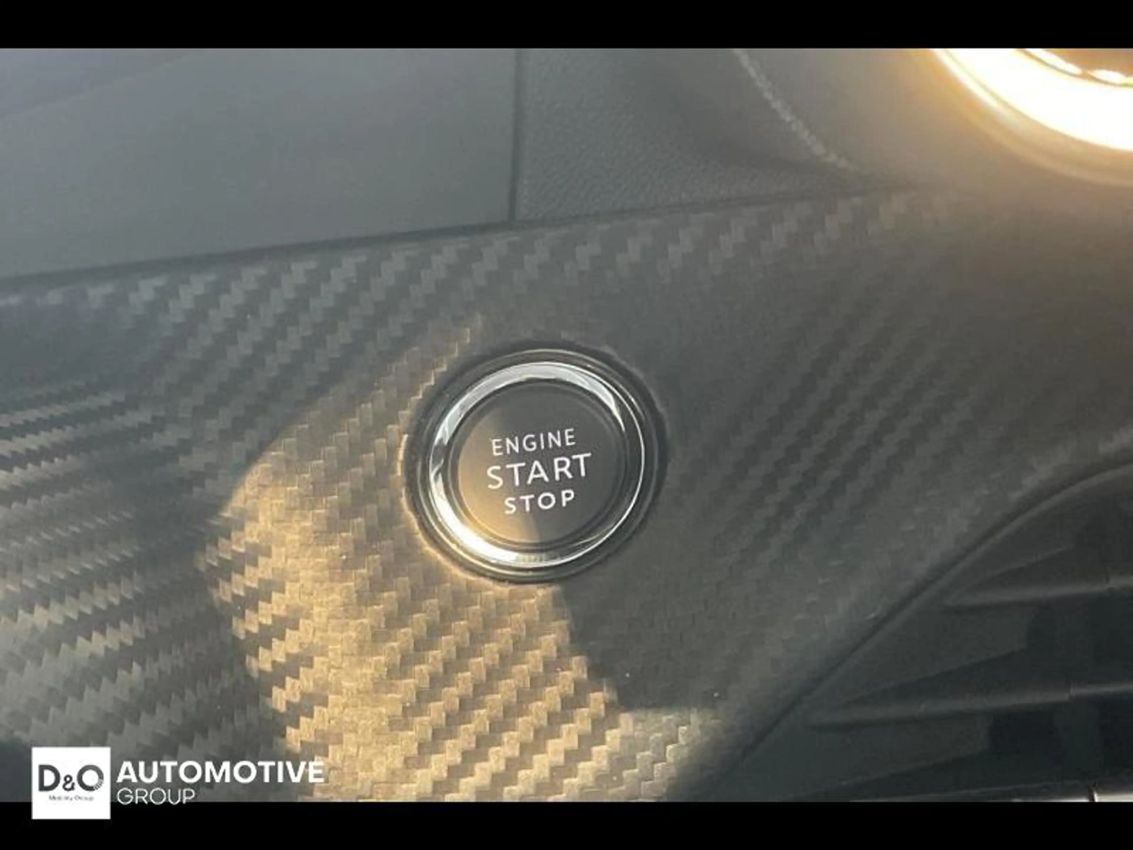 Peugeot 2008 Allure | auto airco | GPS | camera | — photo 33
