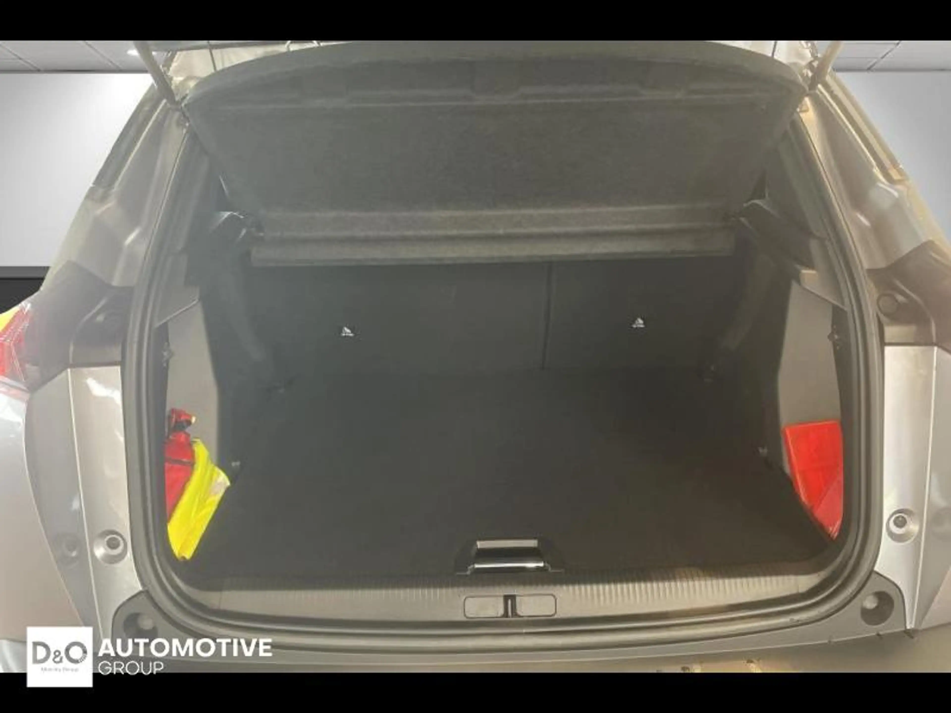 Peugeot 2008 Allure | auto airco | GPS | camera | — photo 11