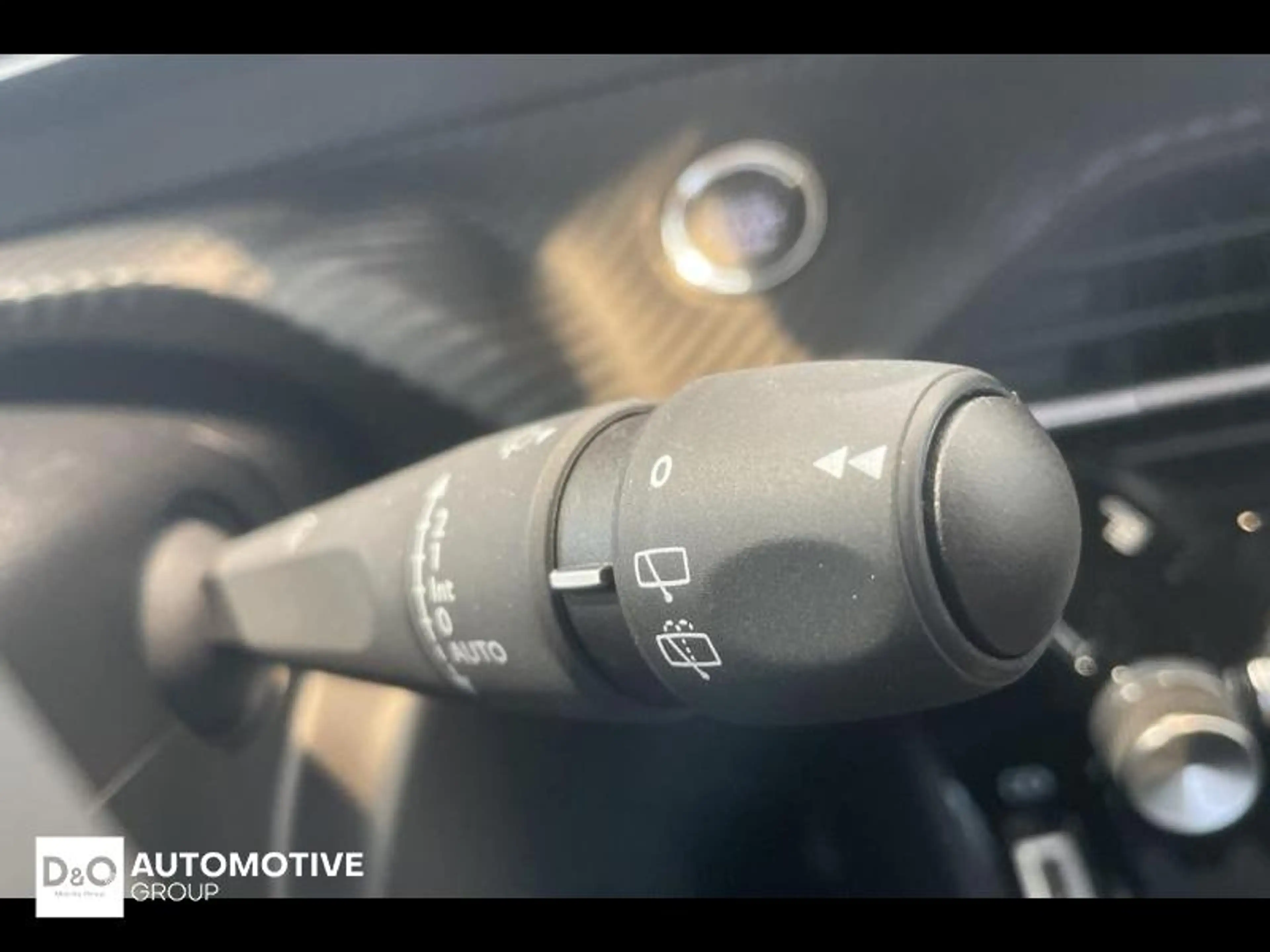 Peugeot 2008 Allure | auto airco | GPS | camera | — photo 32