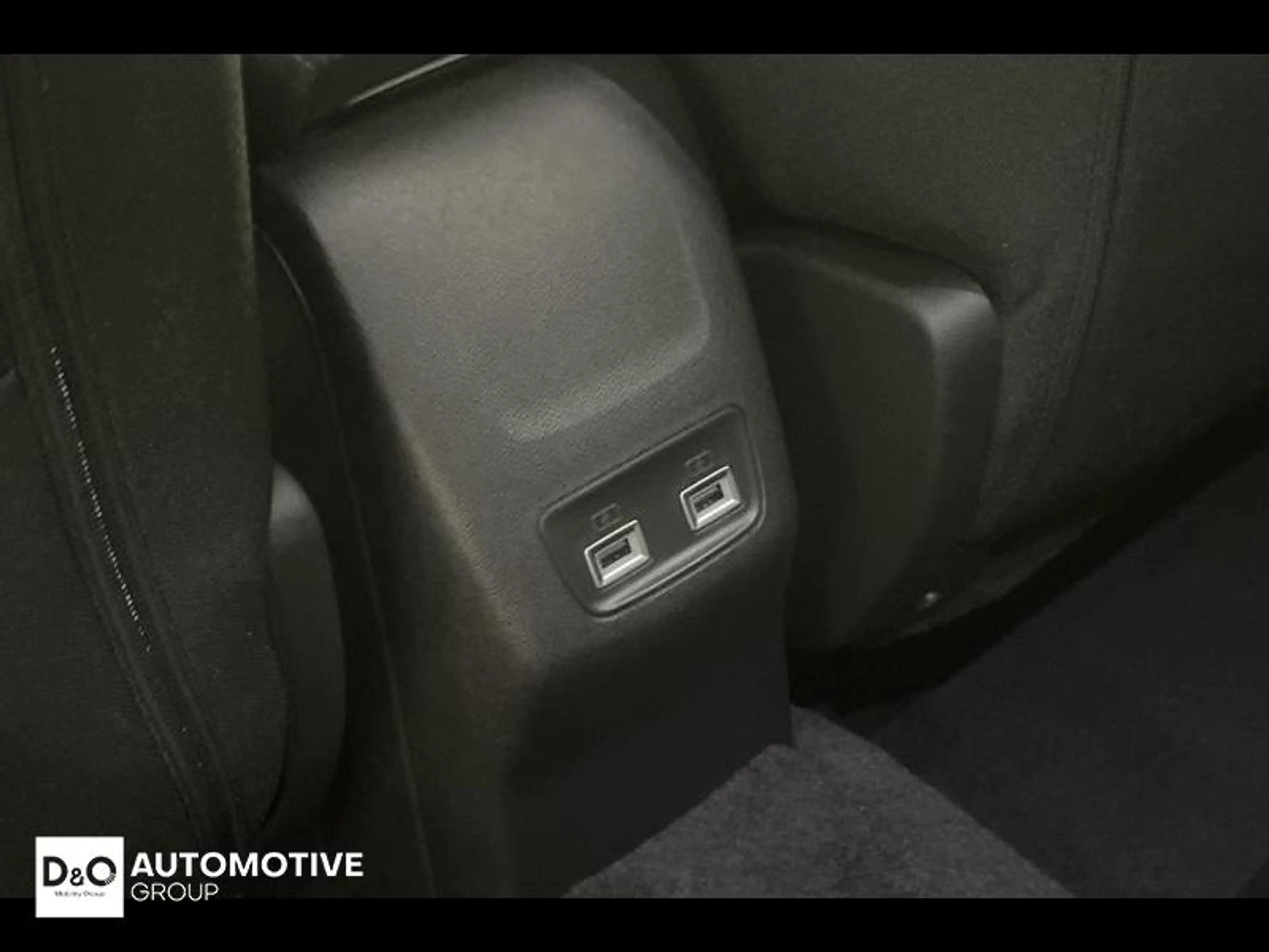 Peugeot 2008 Allure | auto airco | GPS | camera | — photo 40