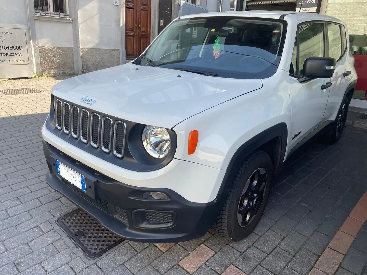 Jeep Renegade Renegade 1.6 e-torq evo Sport fwd 110cv Weiß - 1