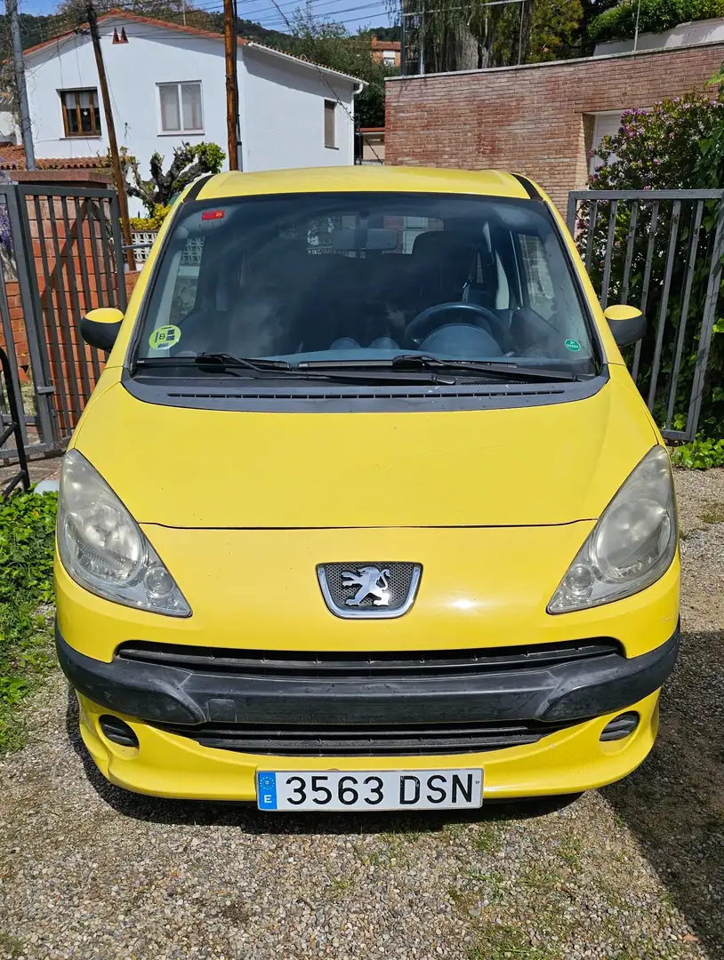 Peugeot 1007 1.4 Urban Žlutá - 1