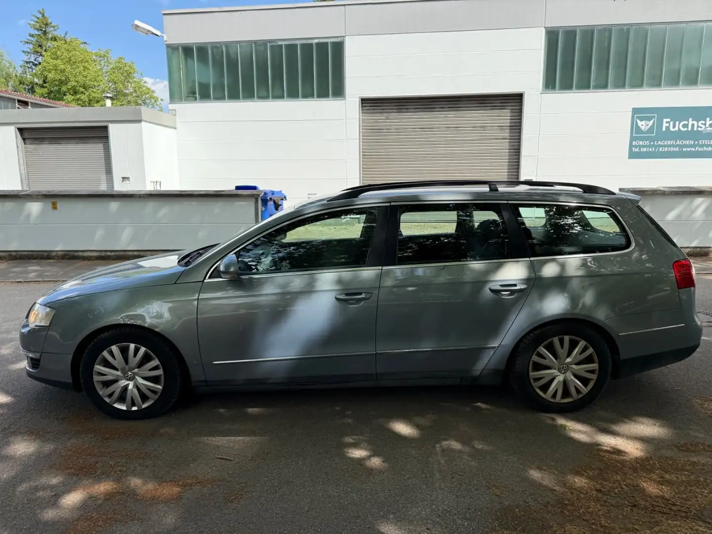 Volkswagen Passat 1.8 TSI 118 KW Comfortline AHK PDC Grau - 2