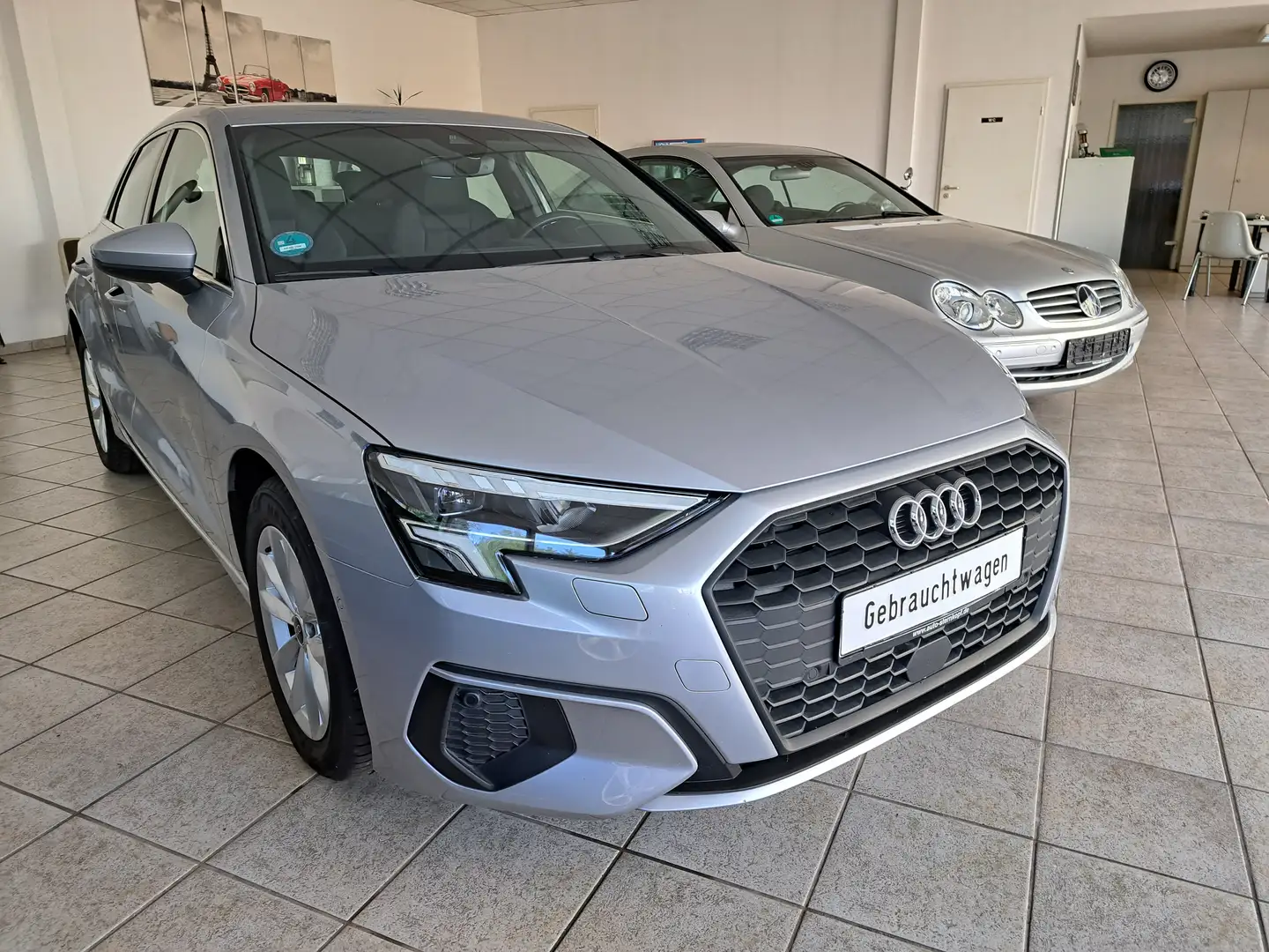Audi A3 35 TFSI Mild-Hybrid 150 PS, Aut. Getriebe 7-Gang Silber - 1