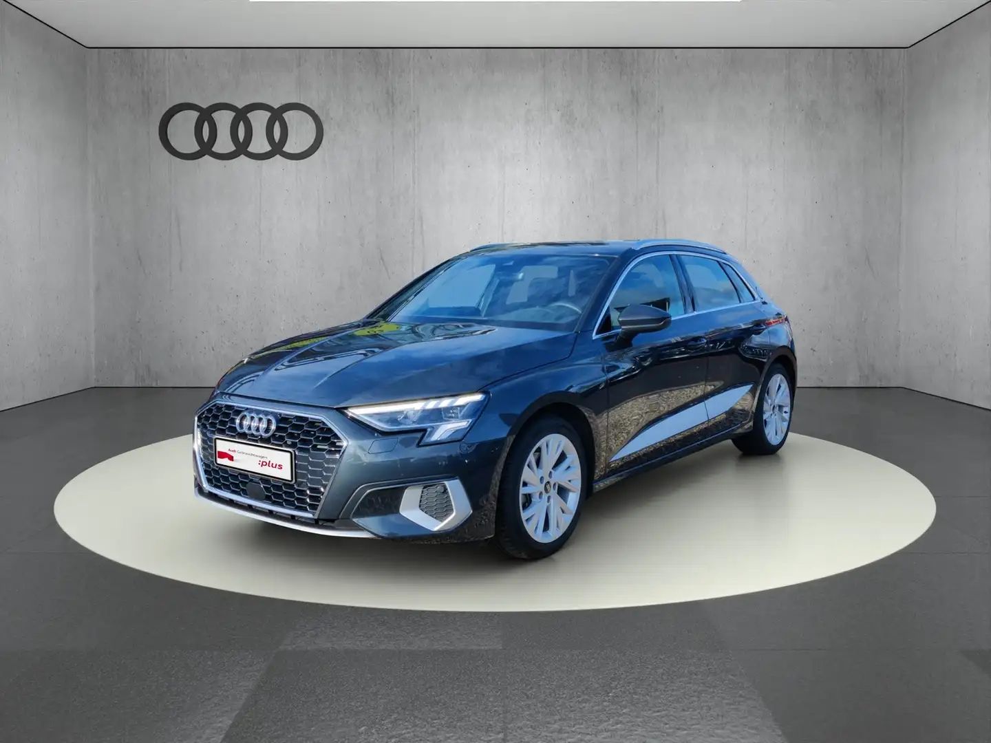 Audi A3 Sportback 35 TFSI advanced S tronic Grau - 2