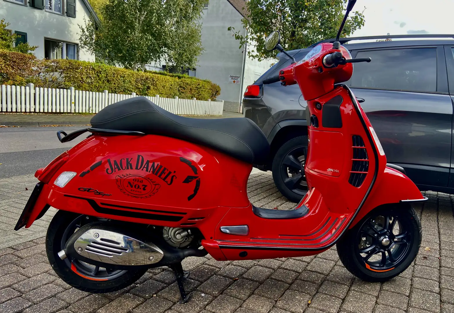 Vespa GTS 250ie Rot - 2