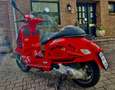 Vespa GTS 250ie Rot - thumbnail 1
