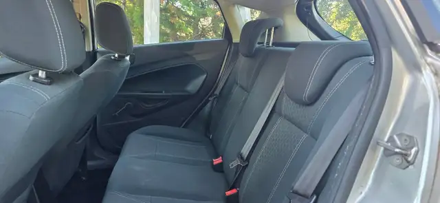 Ford Fiesta view 5