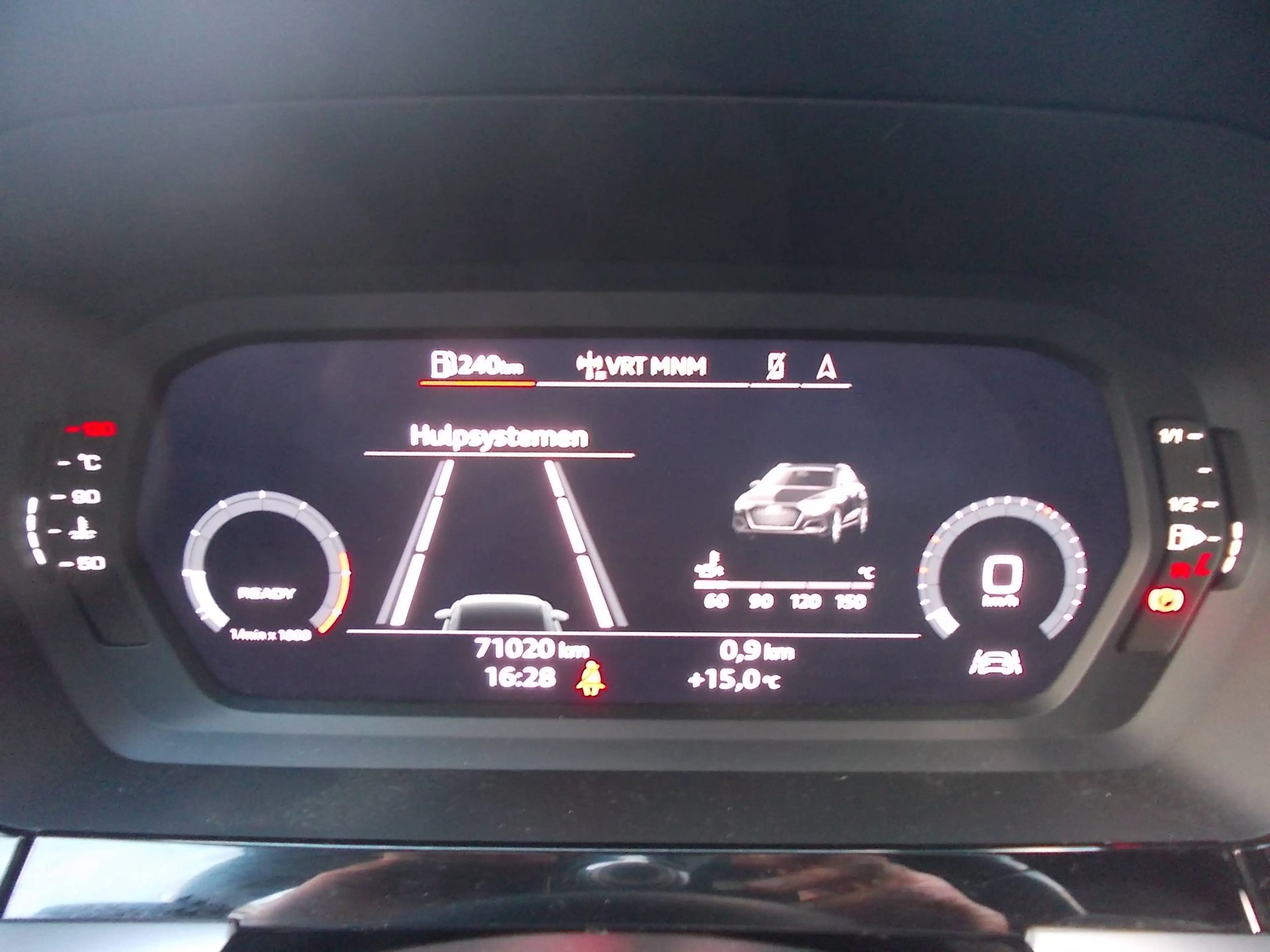 Audi A3 A3 Sportback 30 TFSI Attraction — photo 11