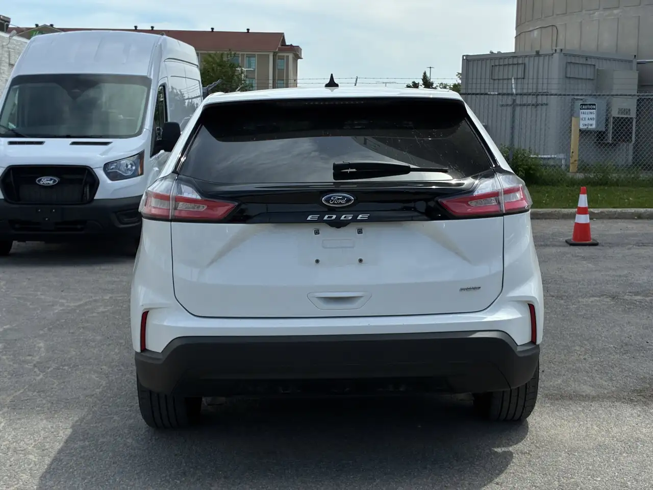 Ford Edge снимка Ford Edge