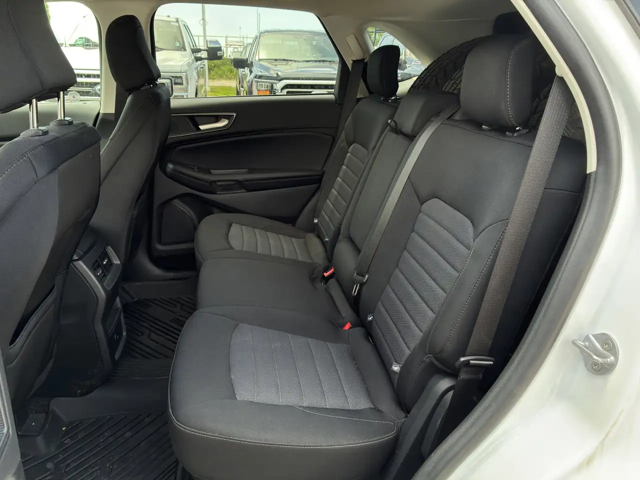 Ford Edge снимка Ford Edge