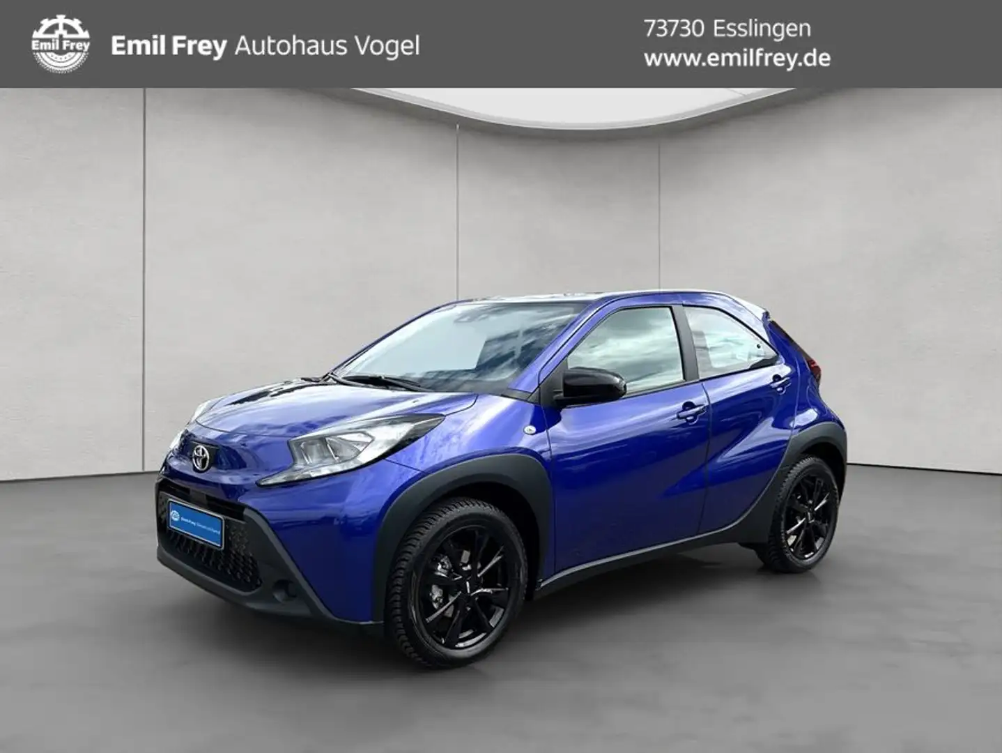 Toyota Aygo X X 1.0 S-CVT Play Blau - 1