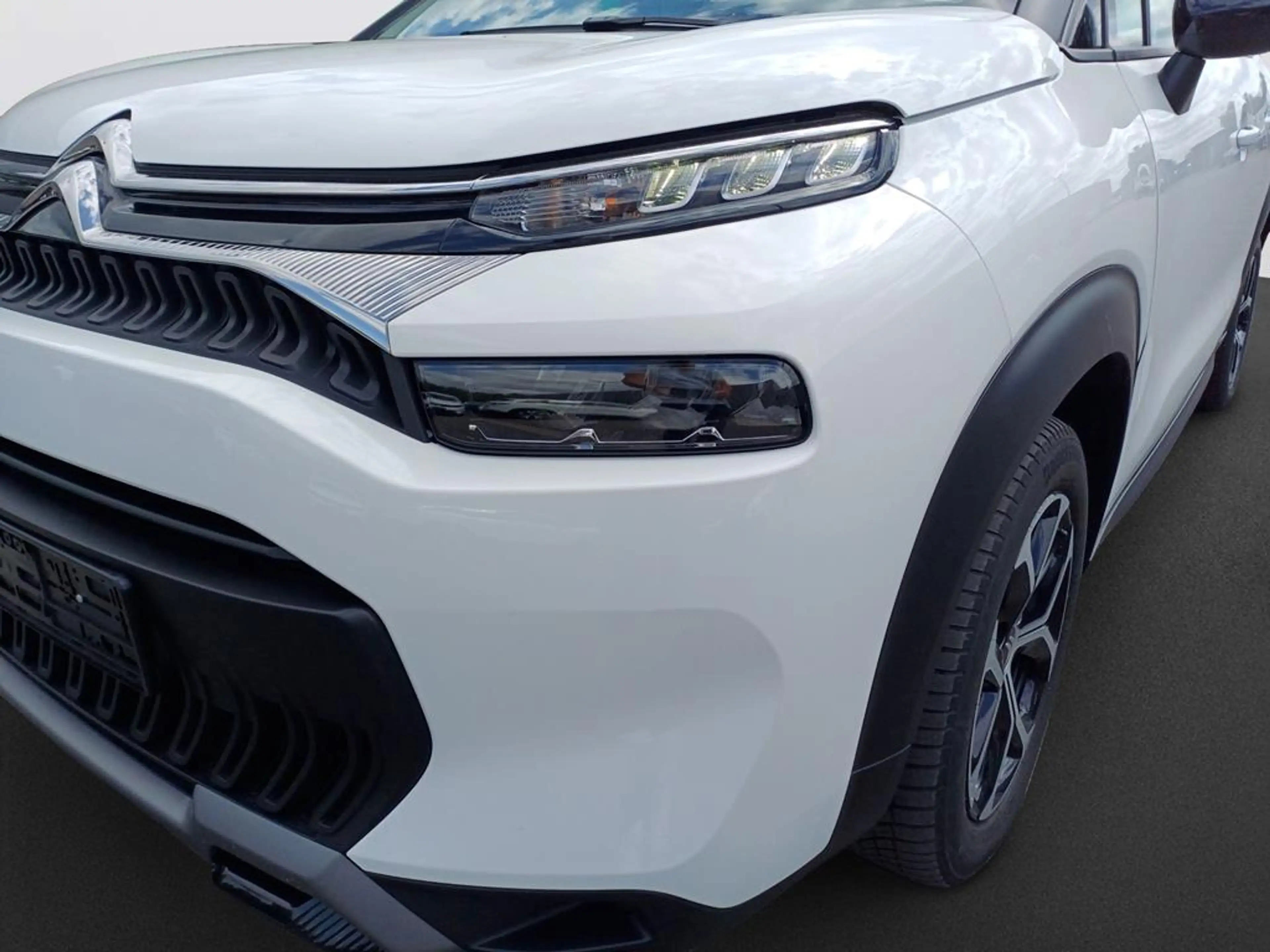 Citroen C3 Aircross PureTech 110 S&S Shine — photo 8
