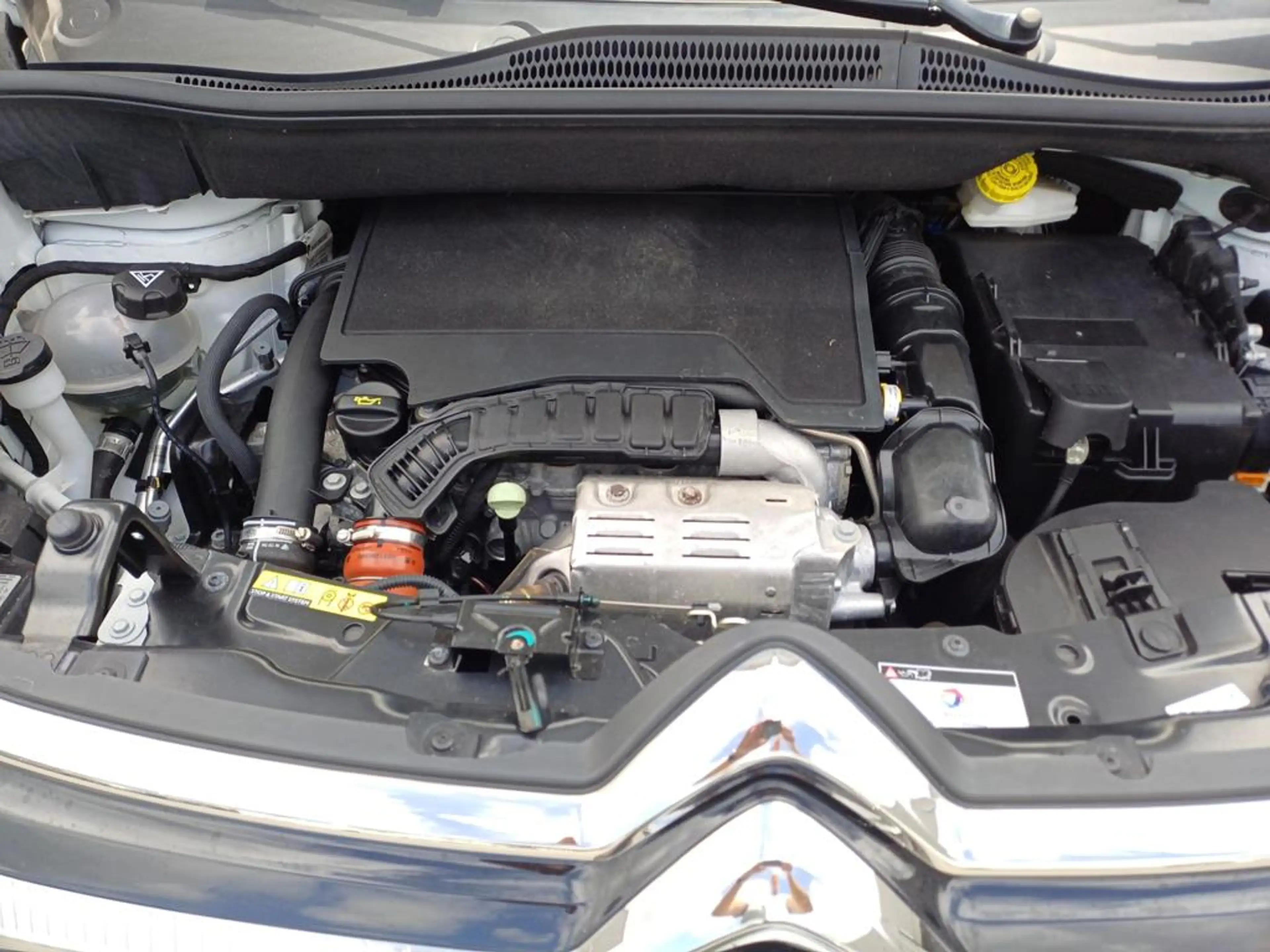 Citroen C3 Aircross PureTech 110 S&S Shine — photo 5