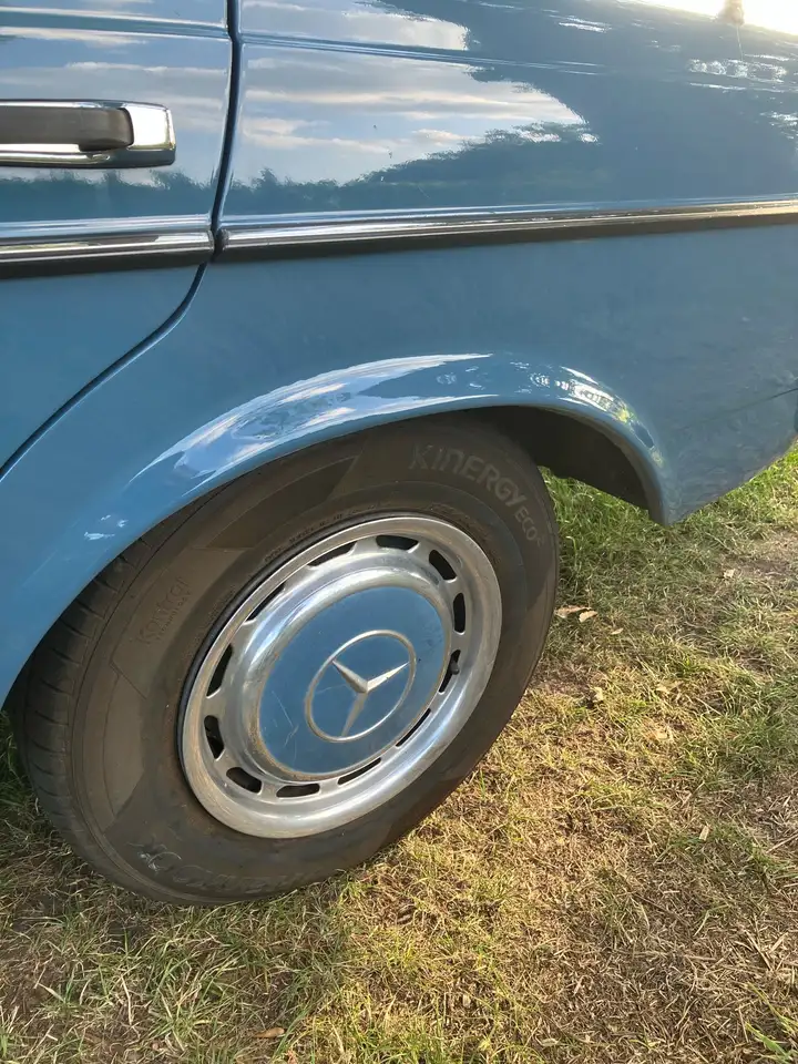 Mercedes-Benz 200, foto 4