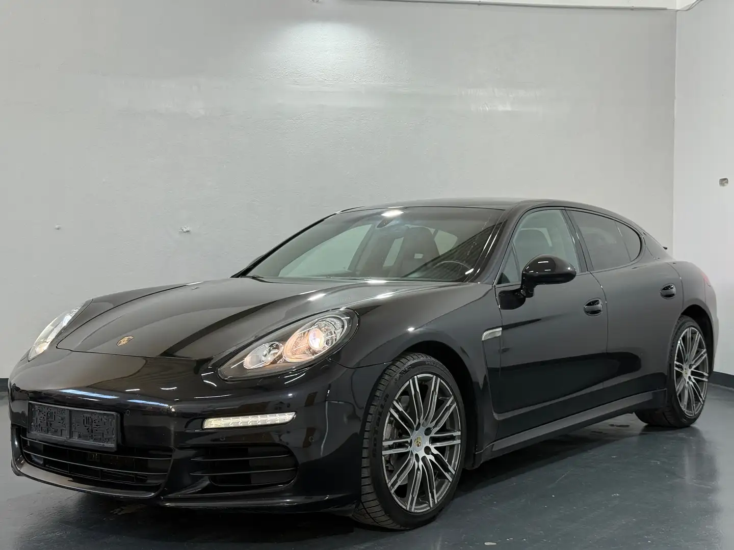 Porsche Panamera Diesel Noir - 1