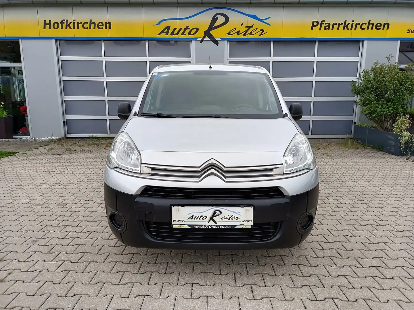 Citroen Berlingo Kasten 660 kg 1,6 HDi FAP 90 L2 Komfor... Grau - 2