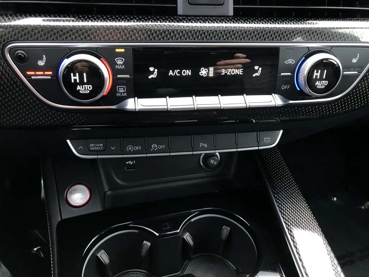 Audi S4 снимка Audi S4