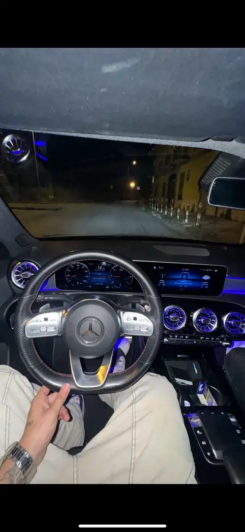 Mercedes-Benz A 200 d Edition1 auto - 2
