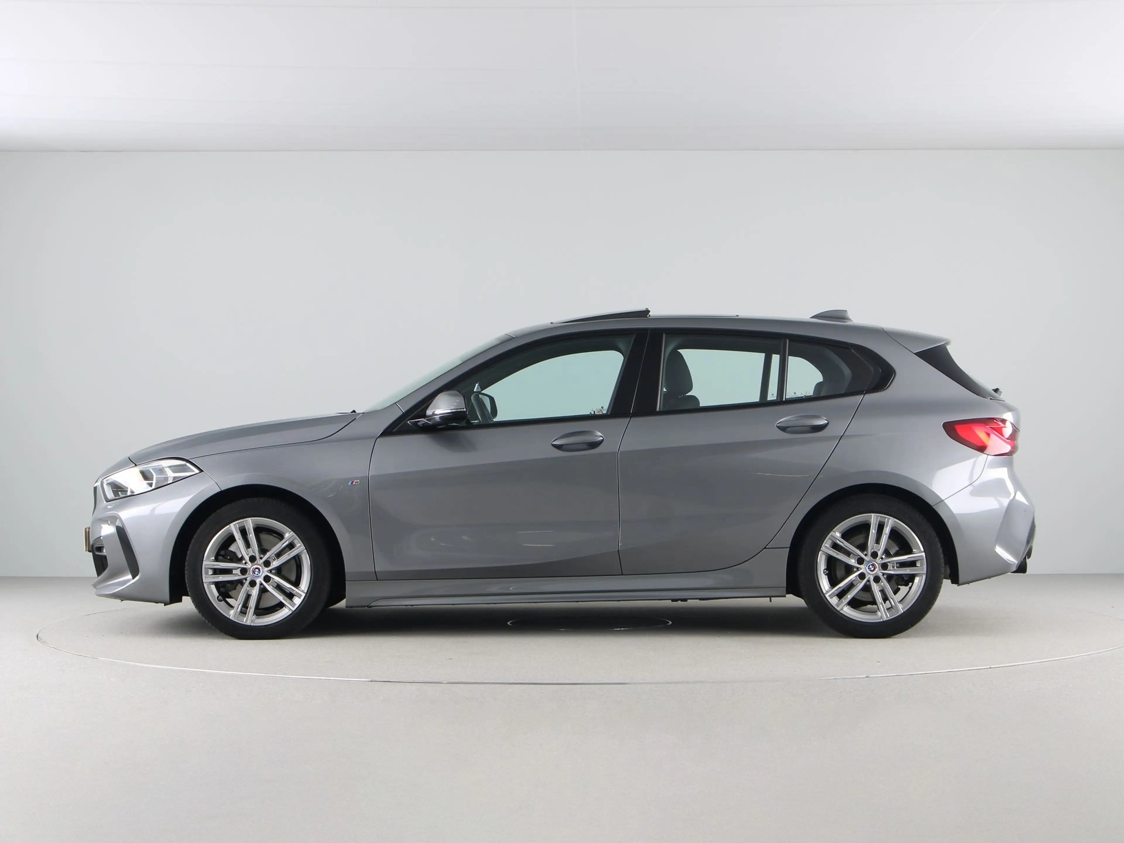 BMW 120 1 Serie 120i M-Sport — photo 12