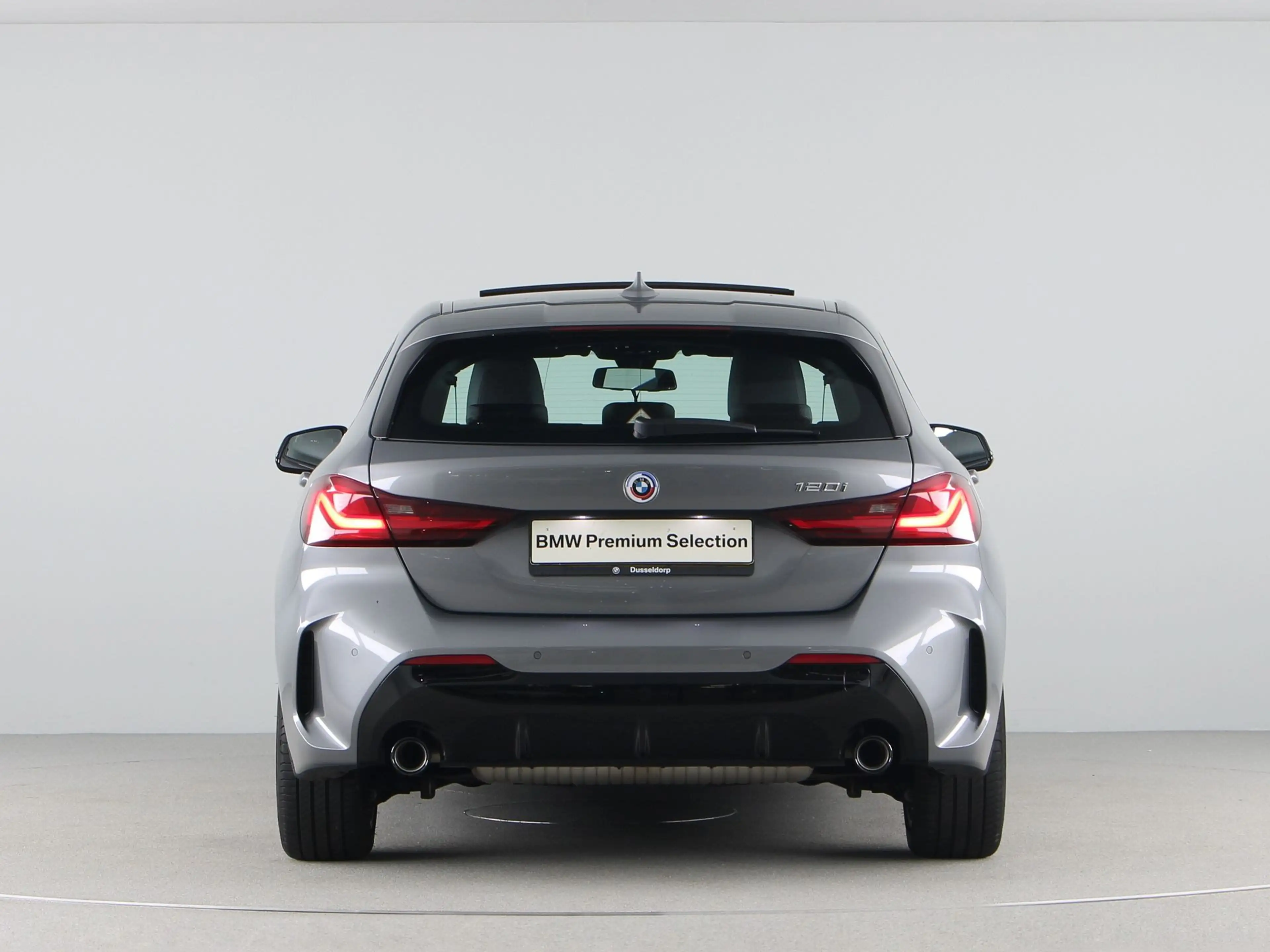 BMW 120 1 Serie 120i M-Sport — photo 10