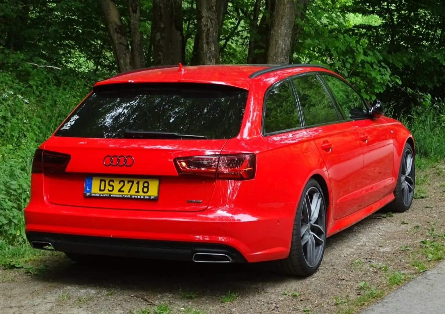 Audi A6 Avant 2.0 TDI quattro S tronic - 1