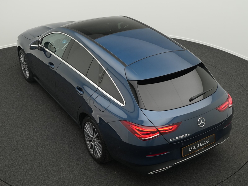 Mercedes-Benz CLA 250 CLA 250 e Shooting Brake Multi+Pano+360°+AHK Navi — photo 11