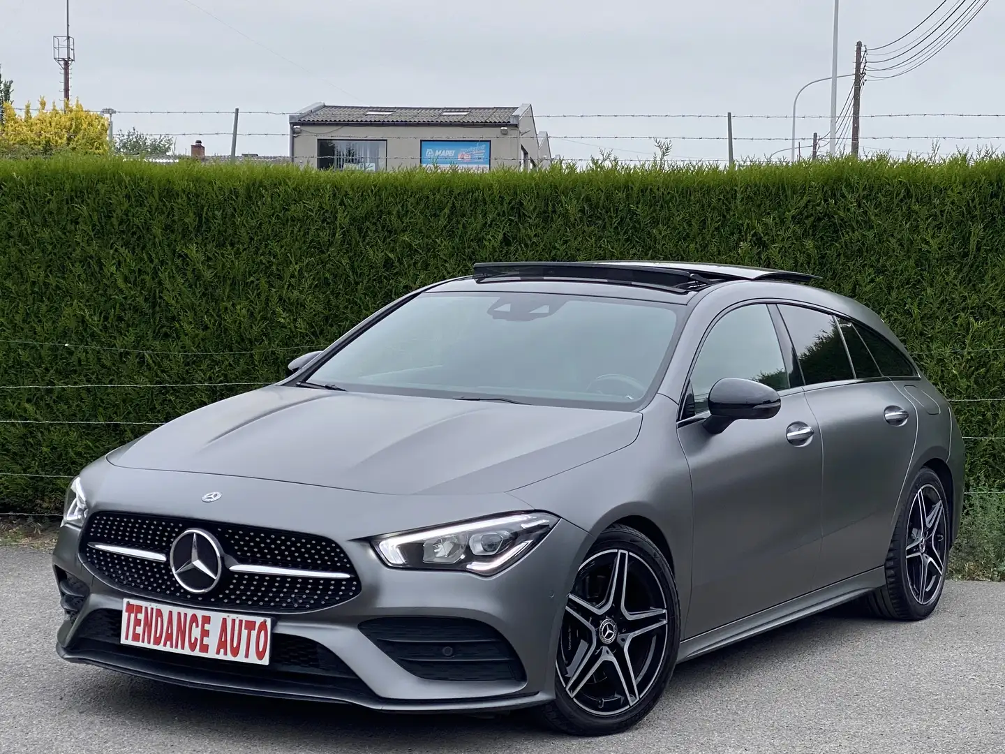 Mercedes-Benz CLA 200 d 150 Cv - Pack AMG - FULL Options ! Gris - 1