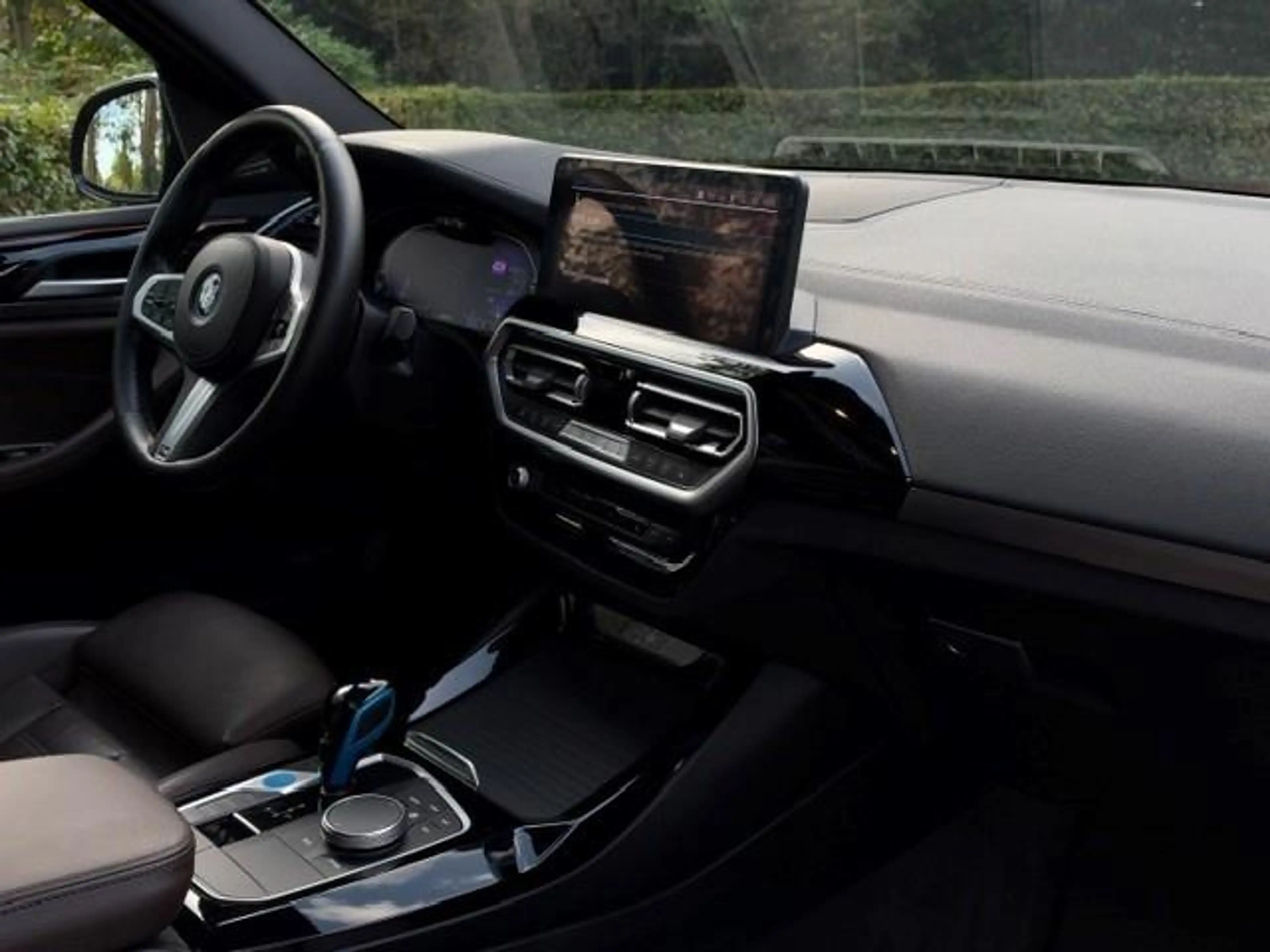 BMW iX3 High Executive 80 Kwh — photo 9