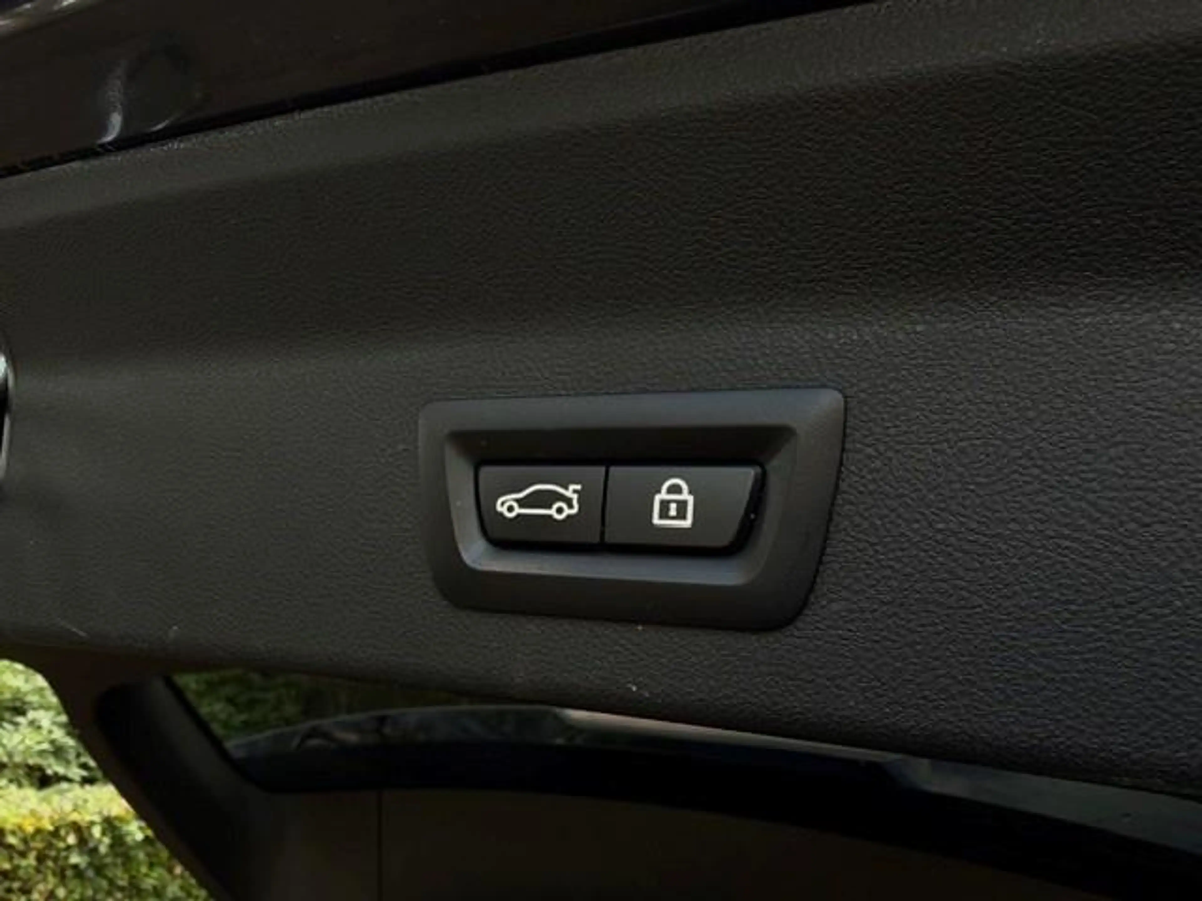 BMW iX3 High Executive 80 Kwh — photo 25