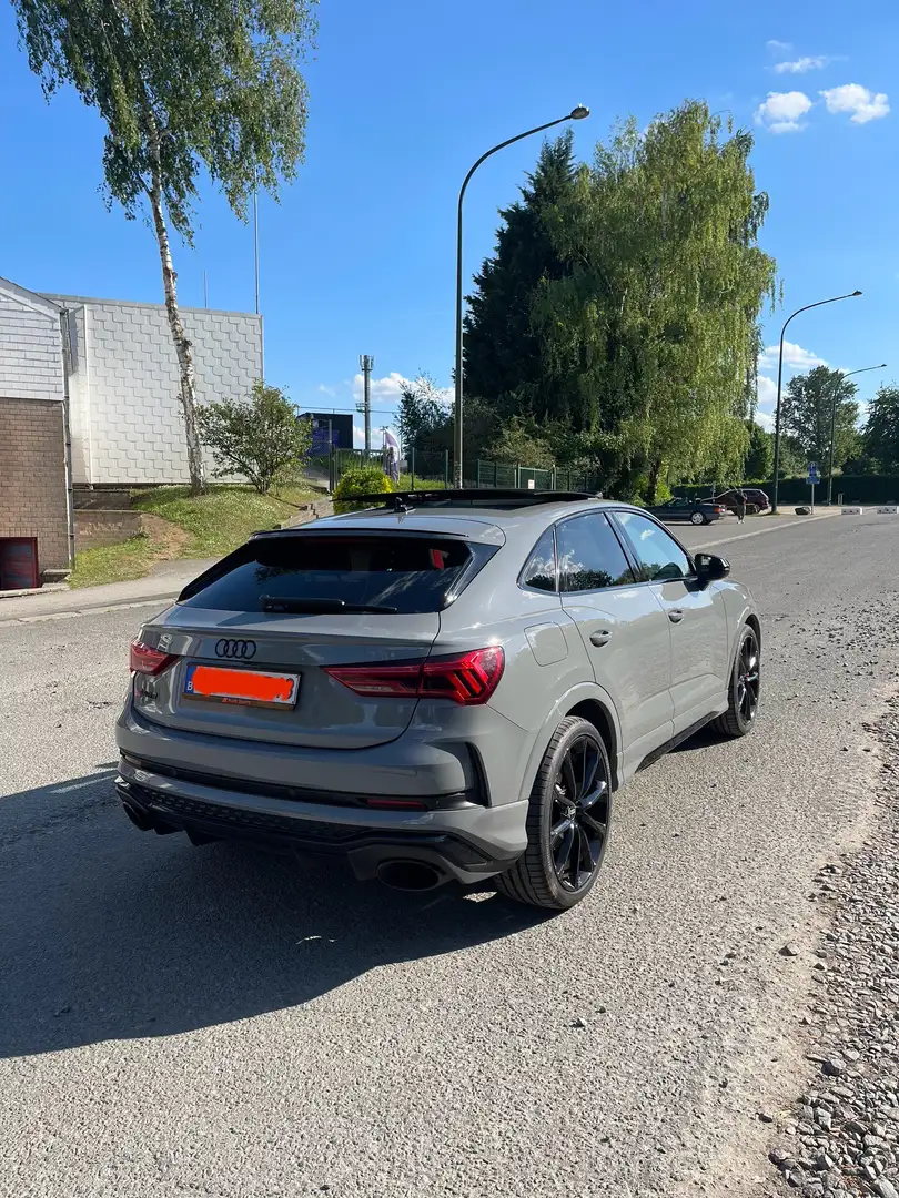 Audi RS Q3 Sportback 2.5 TFSI Quattro S tronic (EU6AP) Grijs - 2