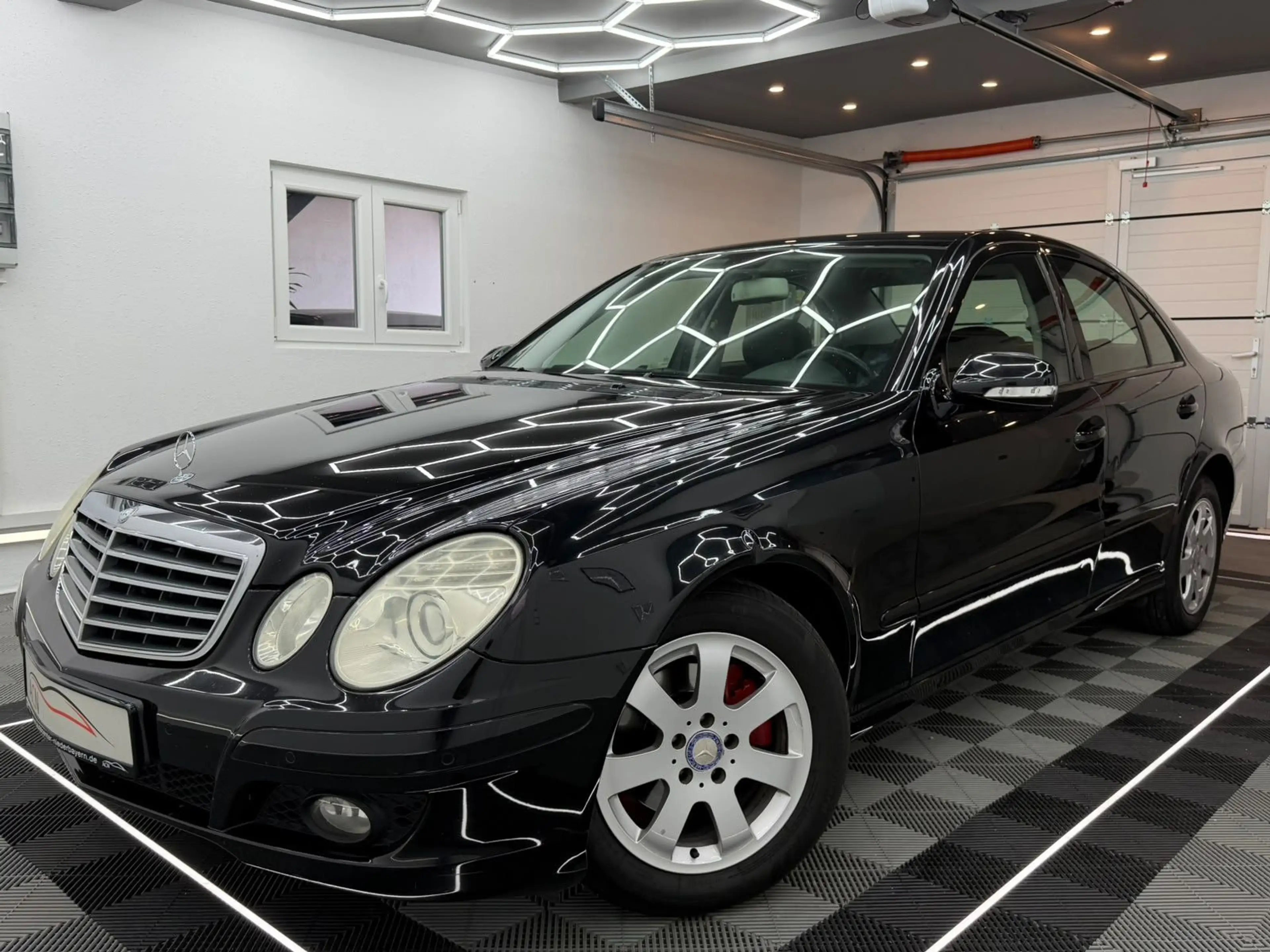 Mercedes-Benz E 200 CDI Limousine LEDER/SHZG/TÜV 04.28/