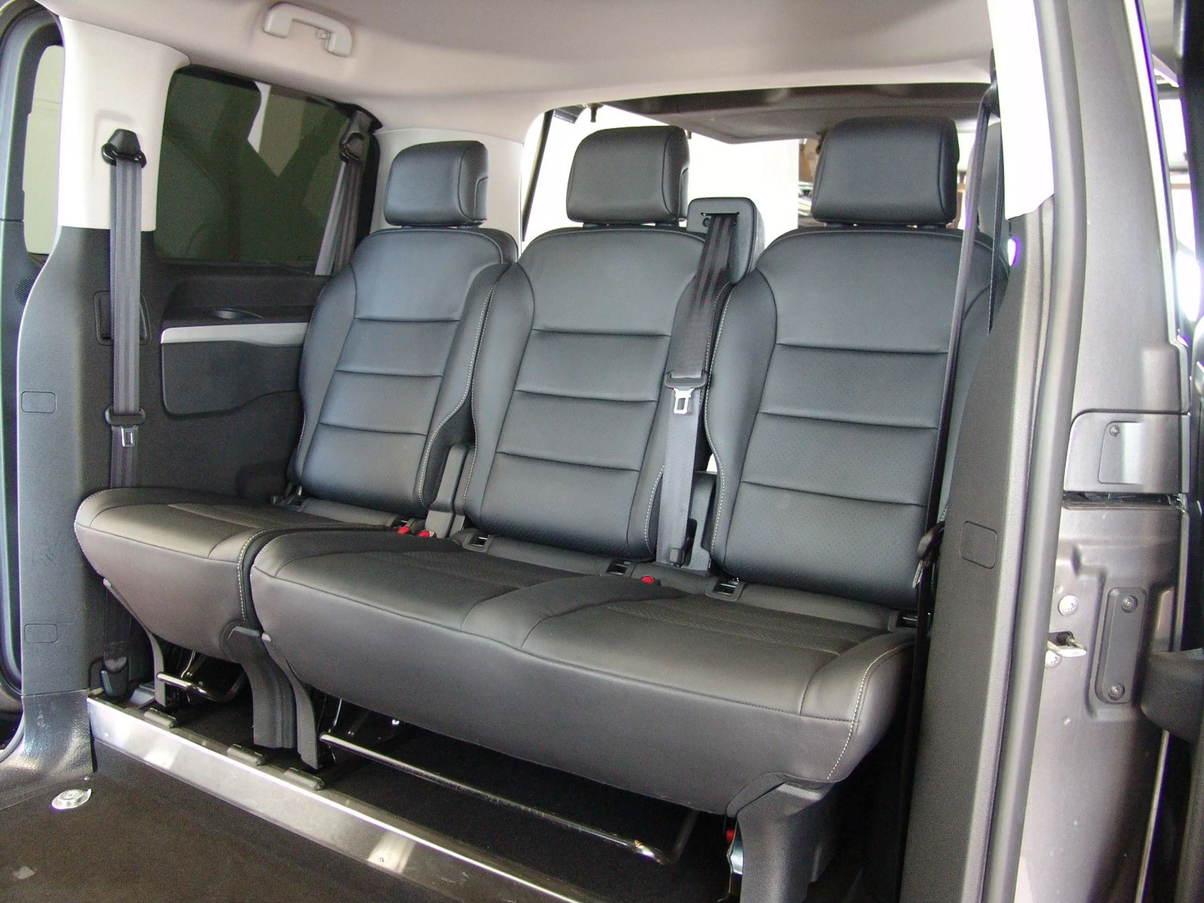 Peugeot Traveller L2/ Space Drive/Kassettenlift/Paravan — photo 14