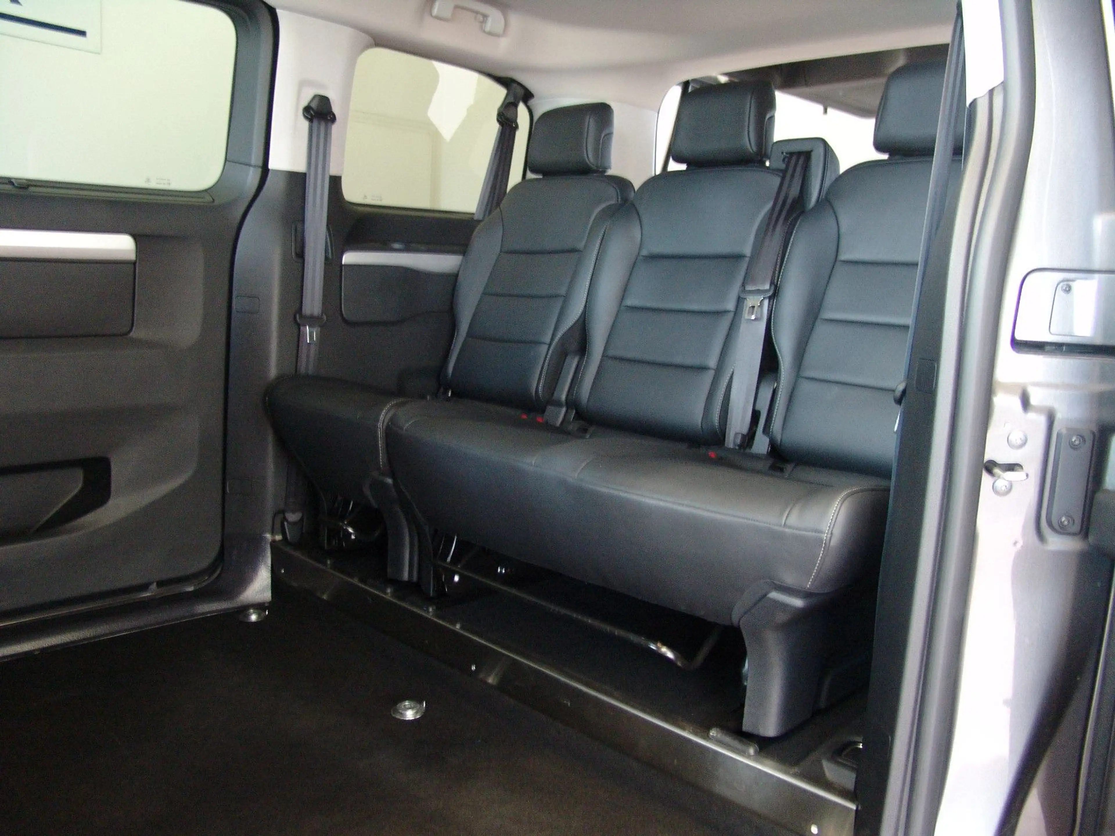 Peugeot Traveller L2/ Space Drive/Kassettenlift/Paravan — photo 6