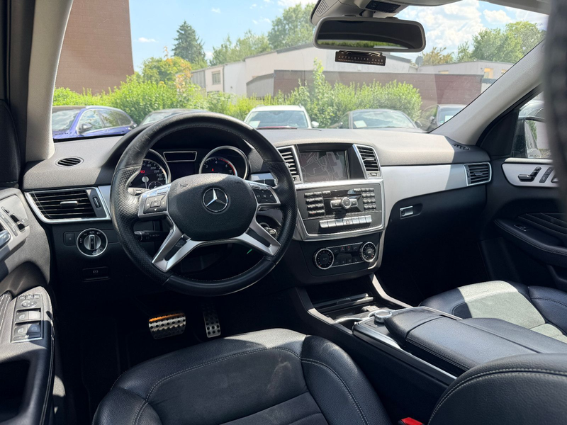 Mercedes-Benz ML 350 CDI BlueTec Navi Xenon Schiebedach AHK — photo 13