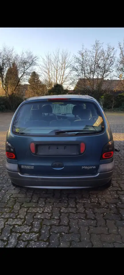 Renault Megane 1.6 RT, foto 2