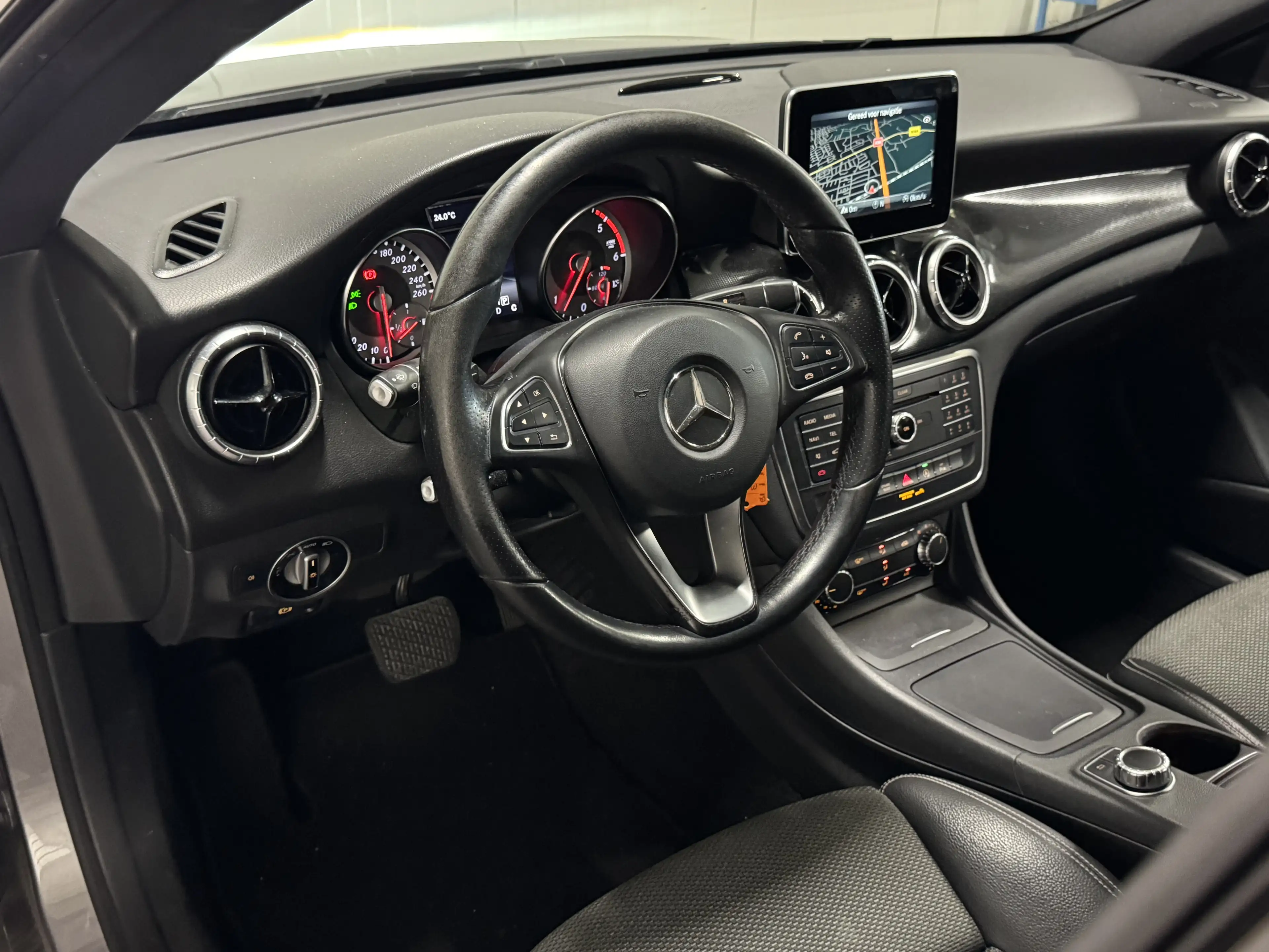Mercedes-Benz CLA 200 d Aut | Lease Edition | Airco | Navi | Xenon — photo 22