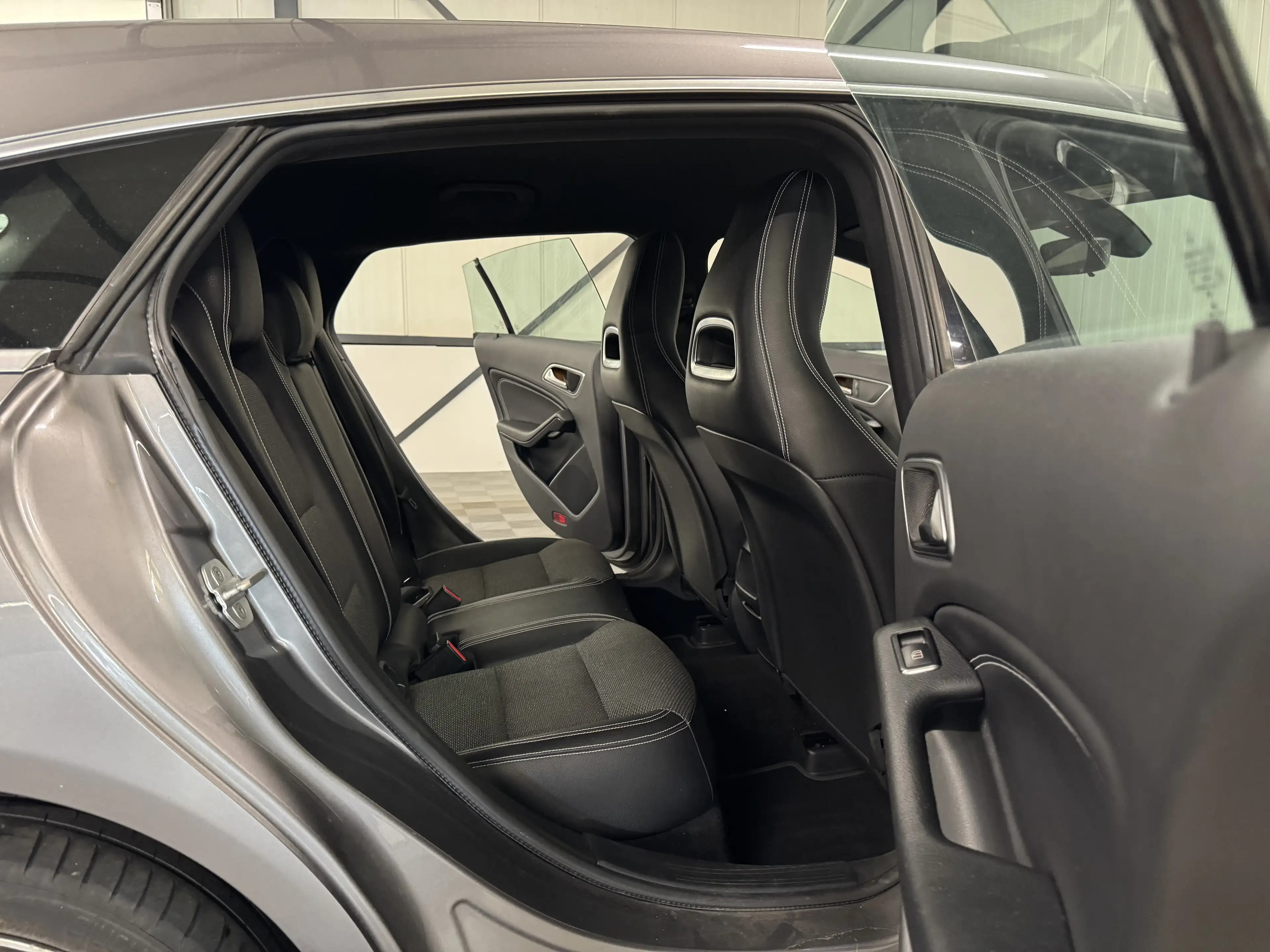 Mercedes-Benz CLA 200 d Aut | Lease Edition | Airco | Navi | Xenon — photo 4