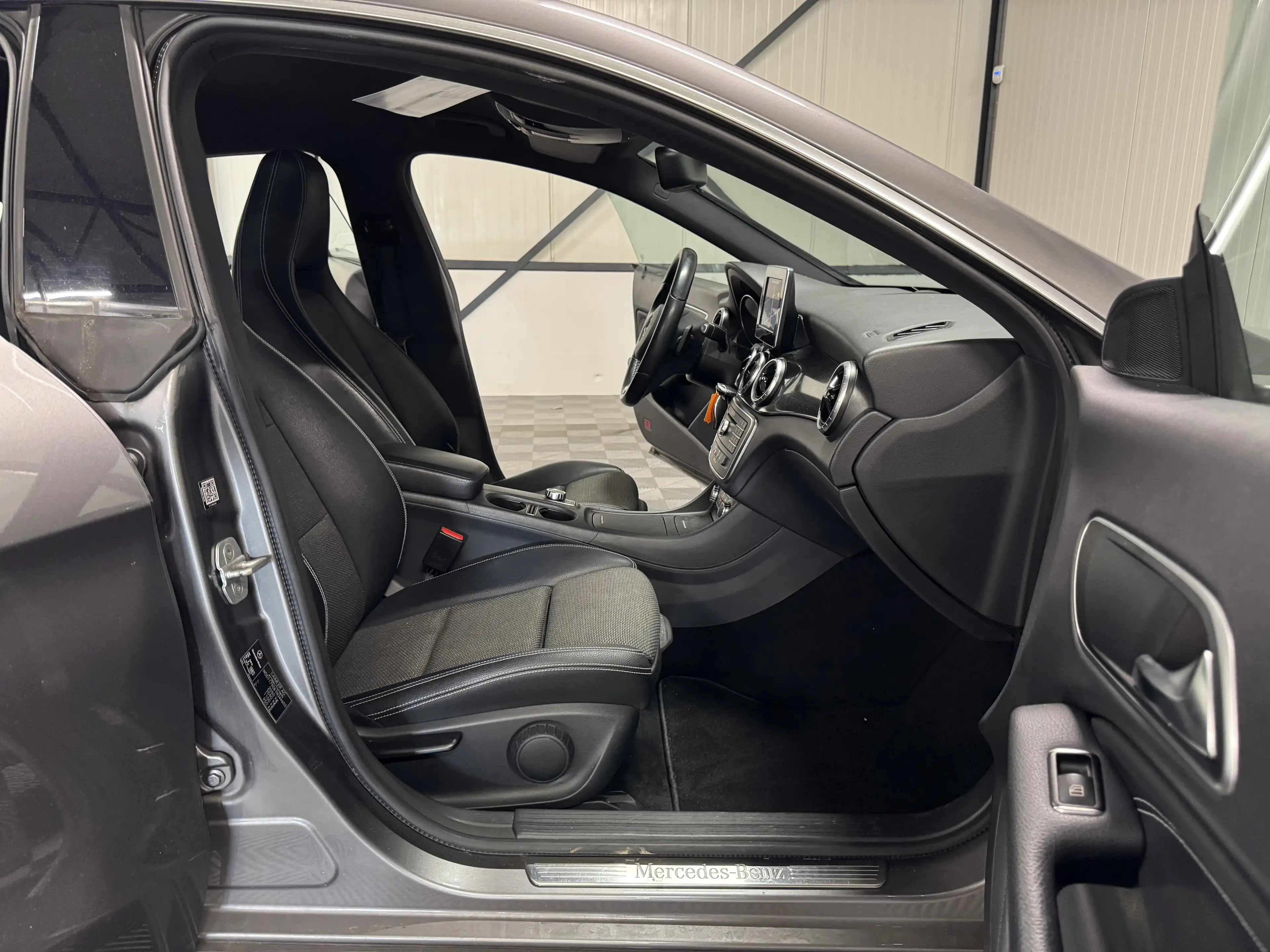 Mercedes-Benz CLA 200 d Aut | Lease Edition | Airco | Navi | Xenon — photo 5