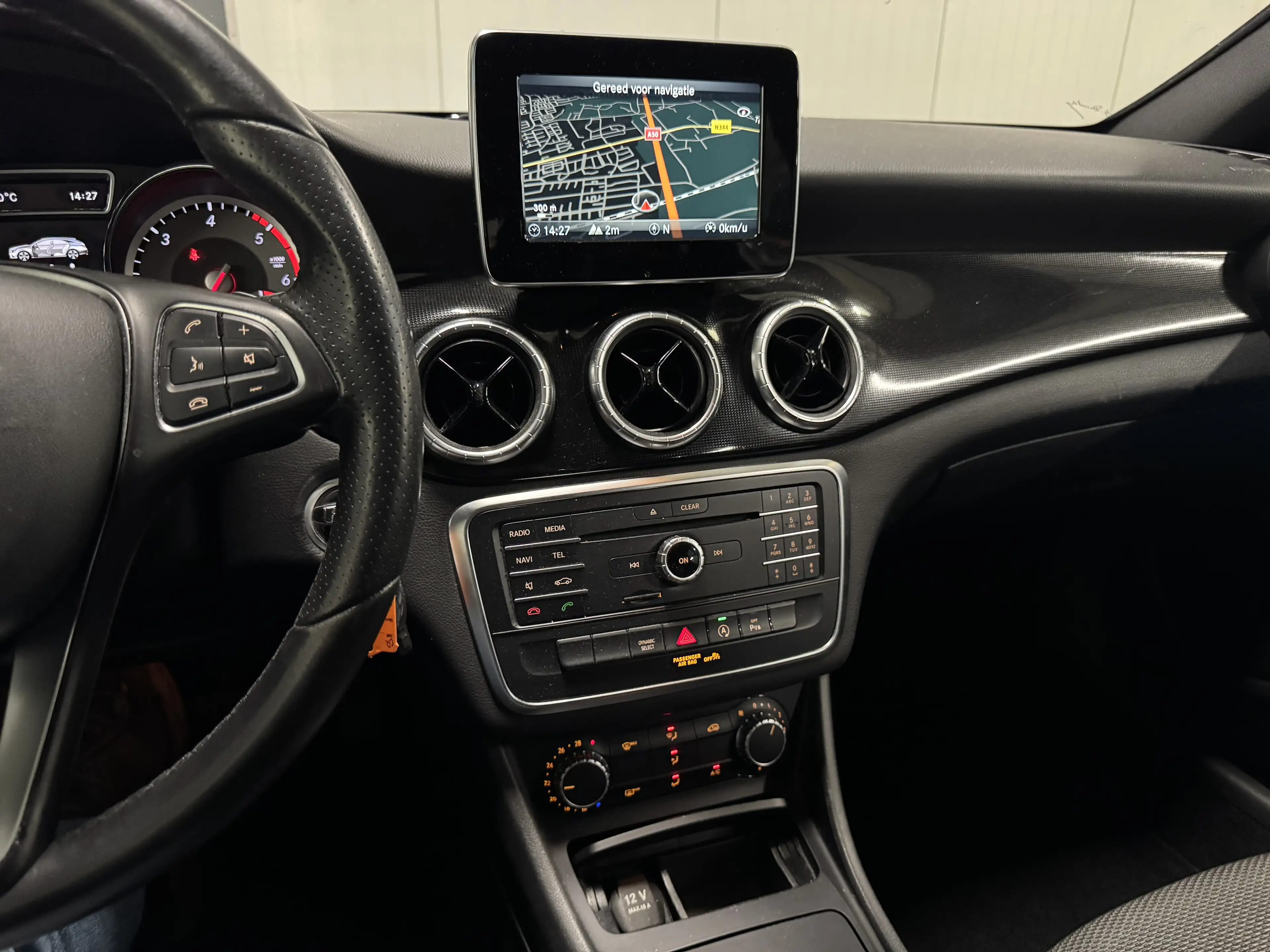 Mercedes-Benz CLA 200 d Aut | Lease Edition | Airco | Navi | Xenon — photo 15