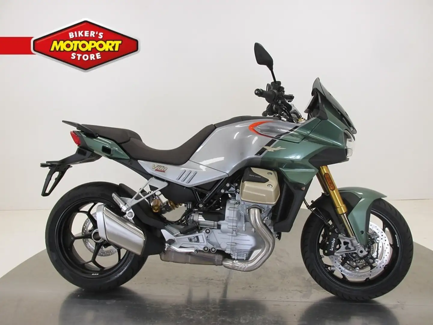 Moto Guzzi V 100 MANDELLO S Zielony - 1