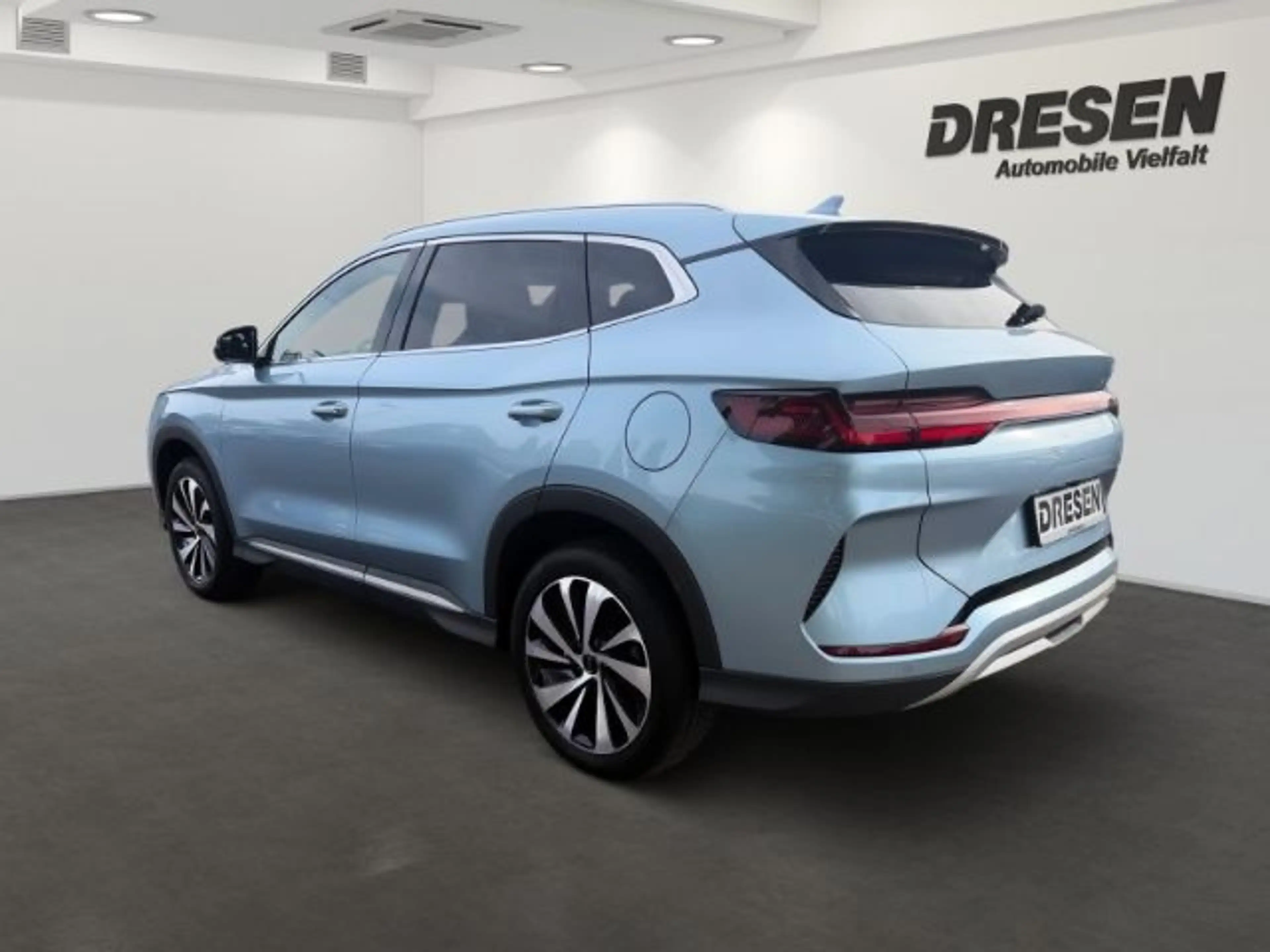 BYD Seal U DM-i PHEV 160 kW 1.5 Boost El. Panodach L — photo 4