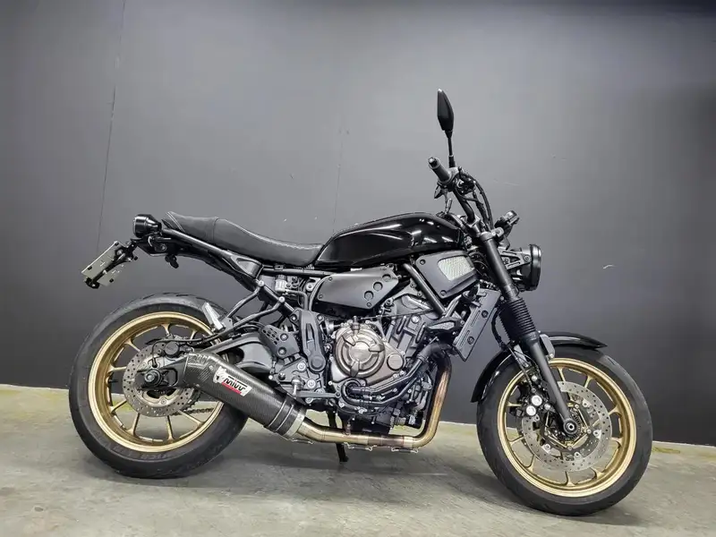 Yamaha XSR 700 - foto 2